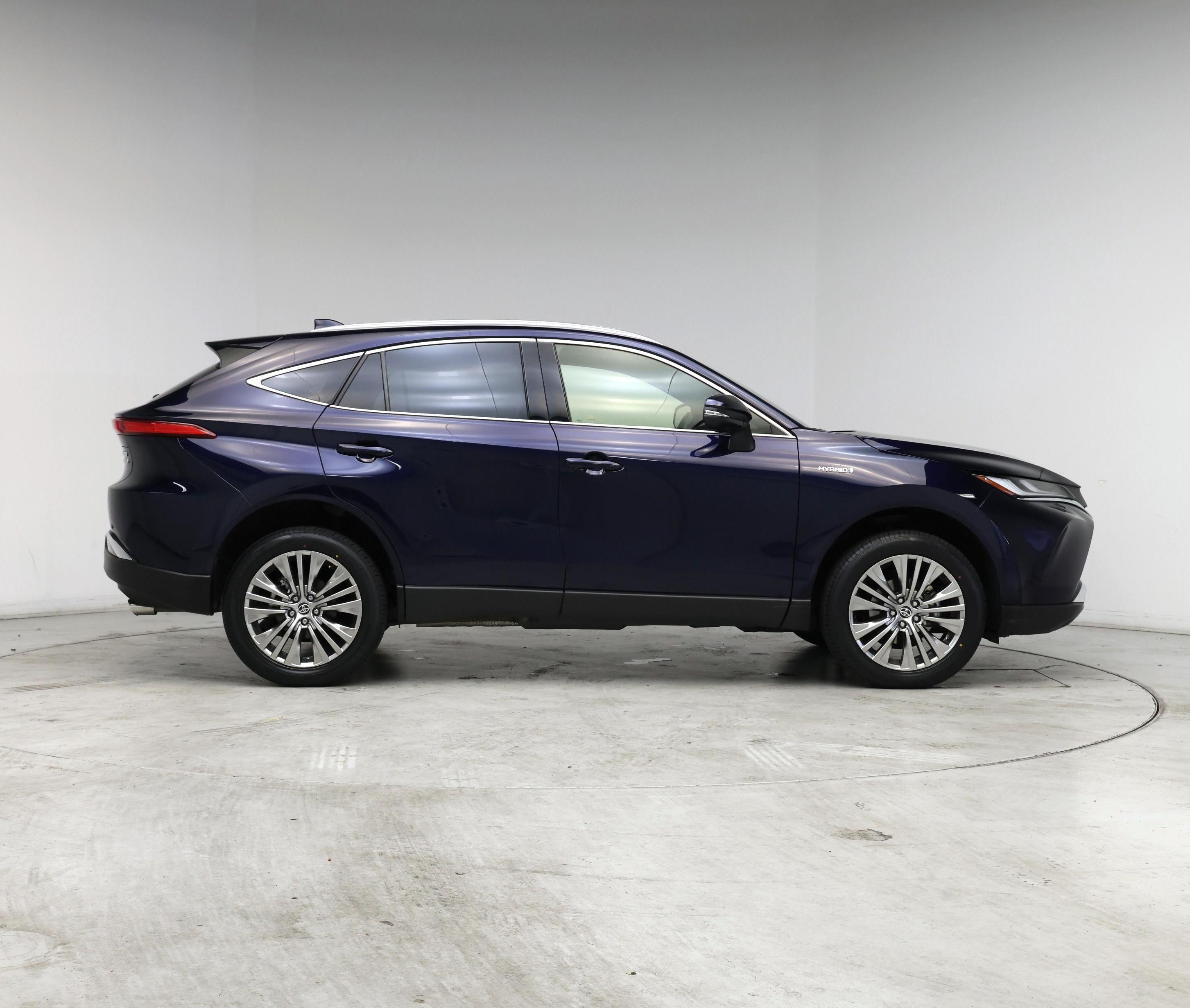 Thumbnail: 2021 Toyota Venza - 7