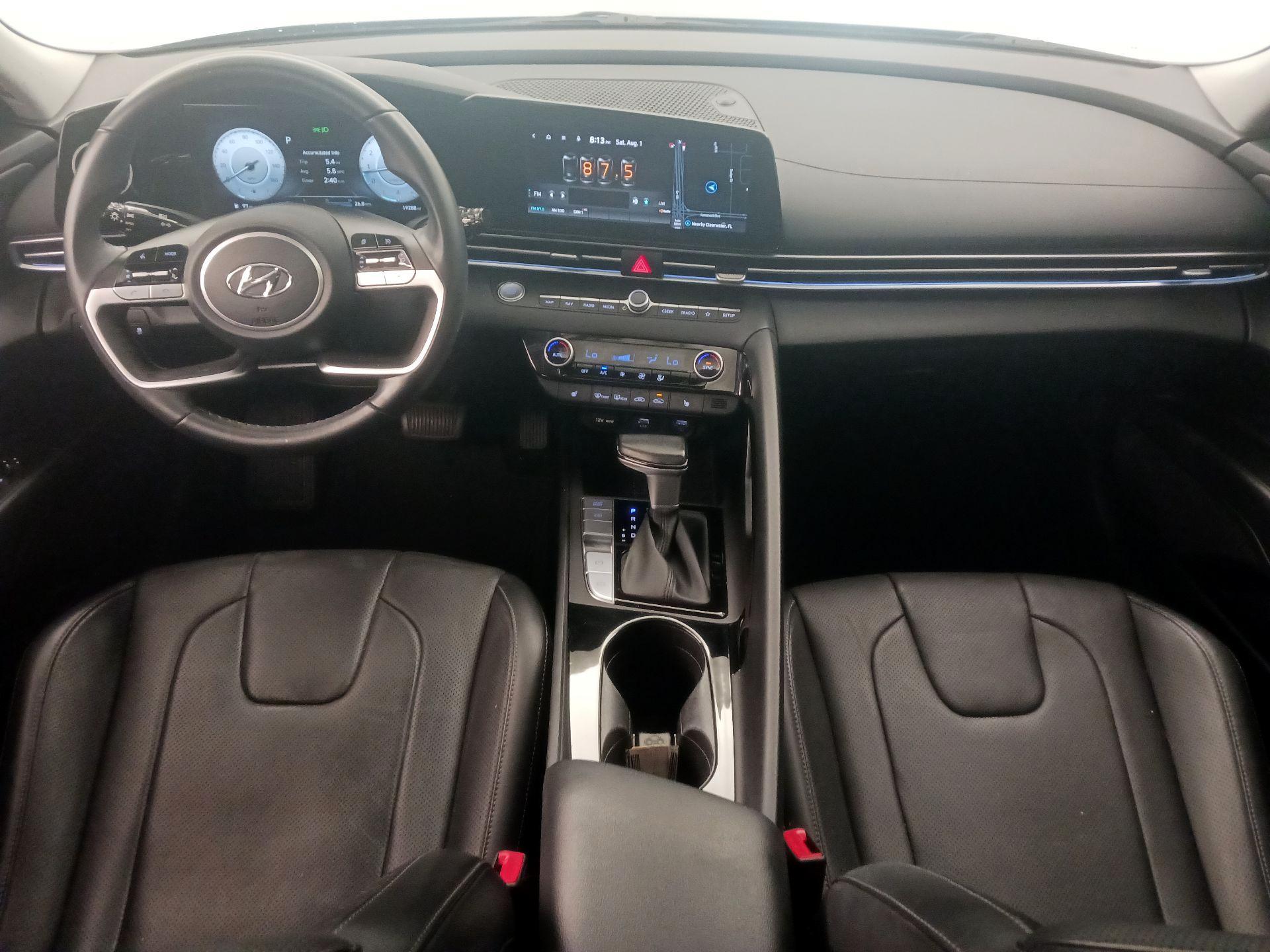 Thumbnail: 2023 Hyundai Elantra - 9
