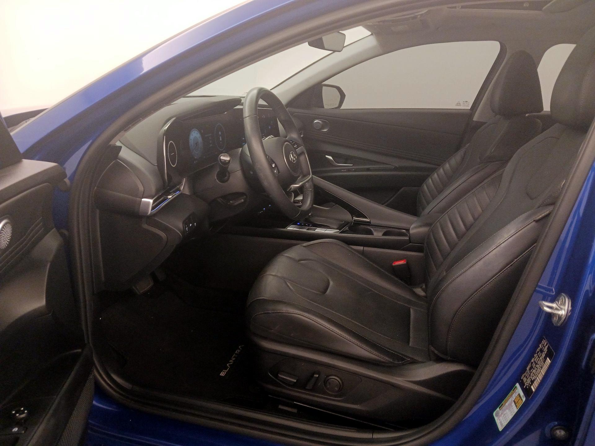 Thumbnail: 2023 Hyundai Elantra - 11