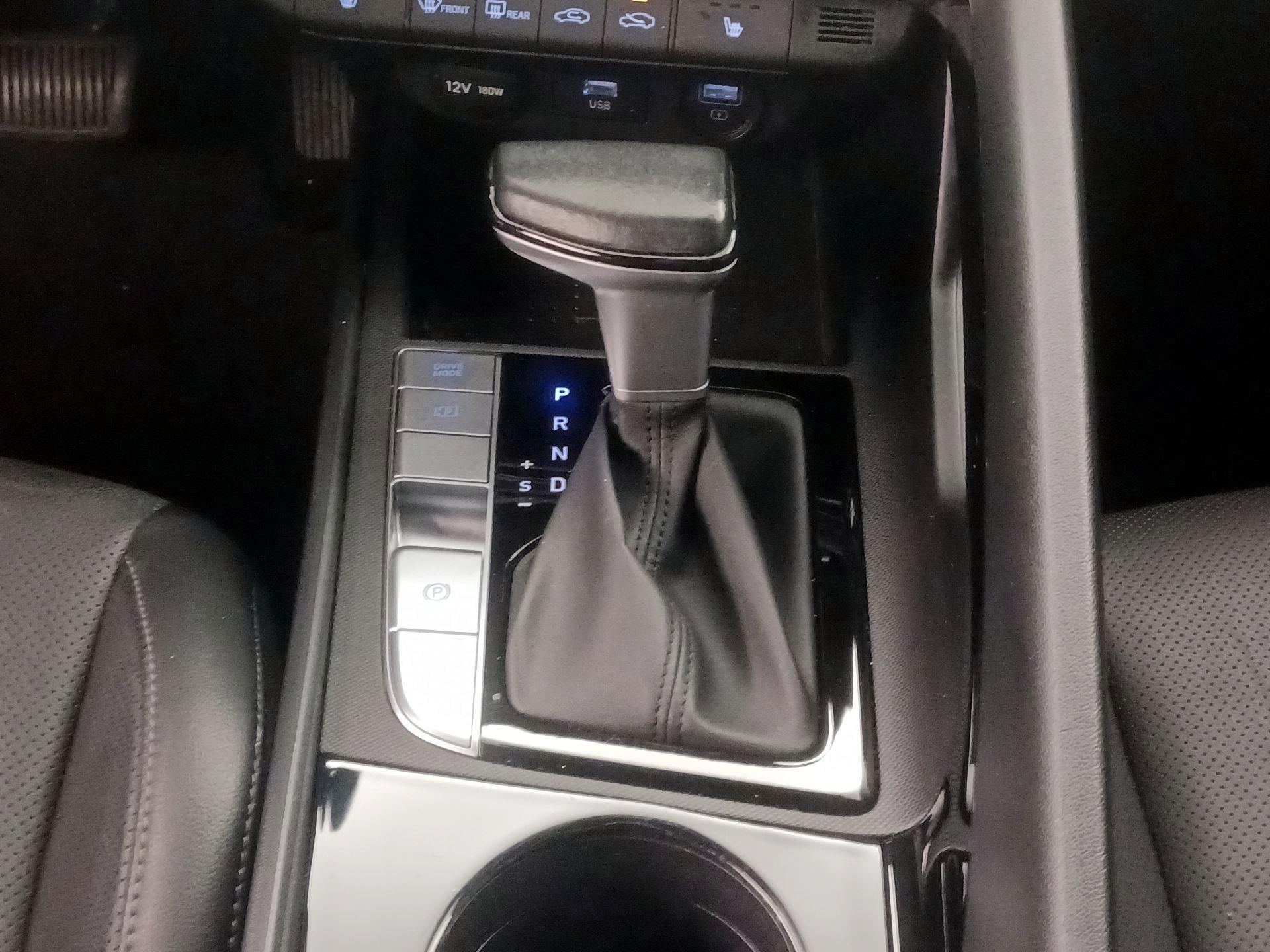 Thumbnail: 2023 Hyundai Elantra - 18