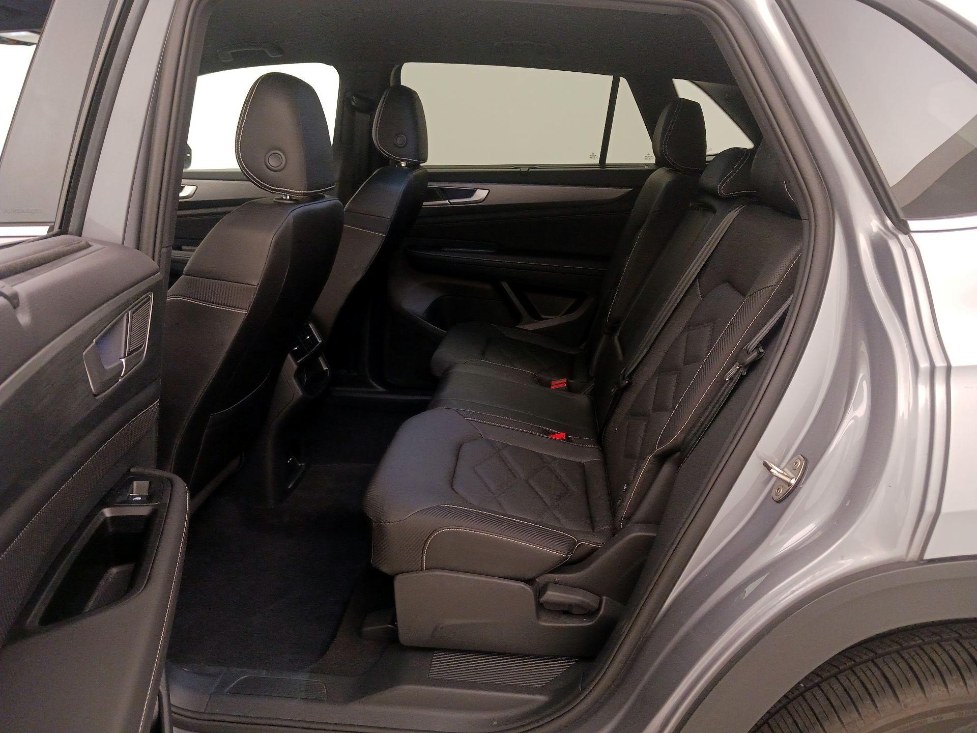 Thumbnail: 2025 Volkswagen Atlas - 19