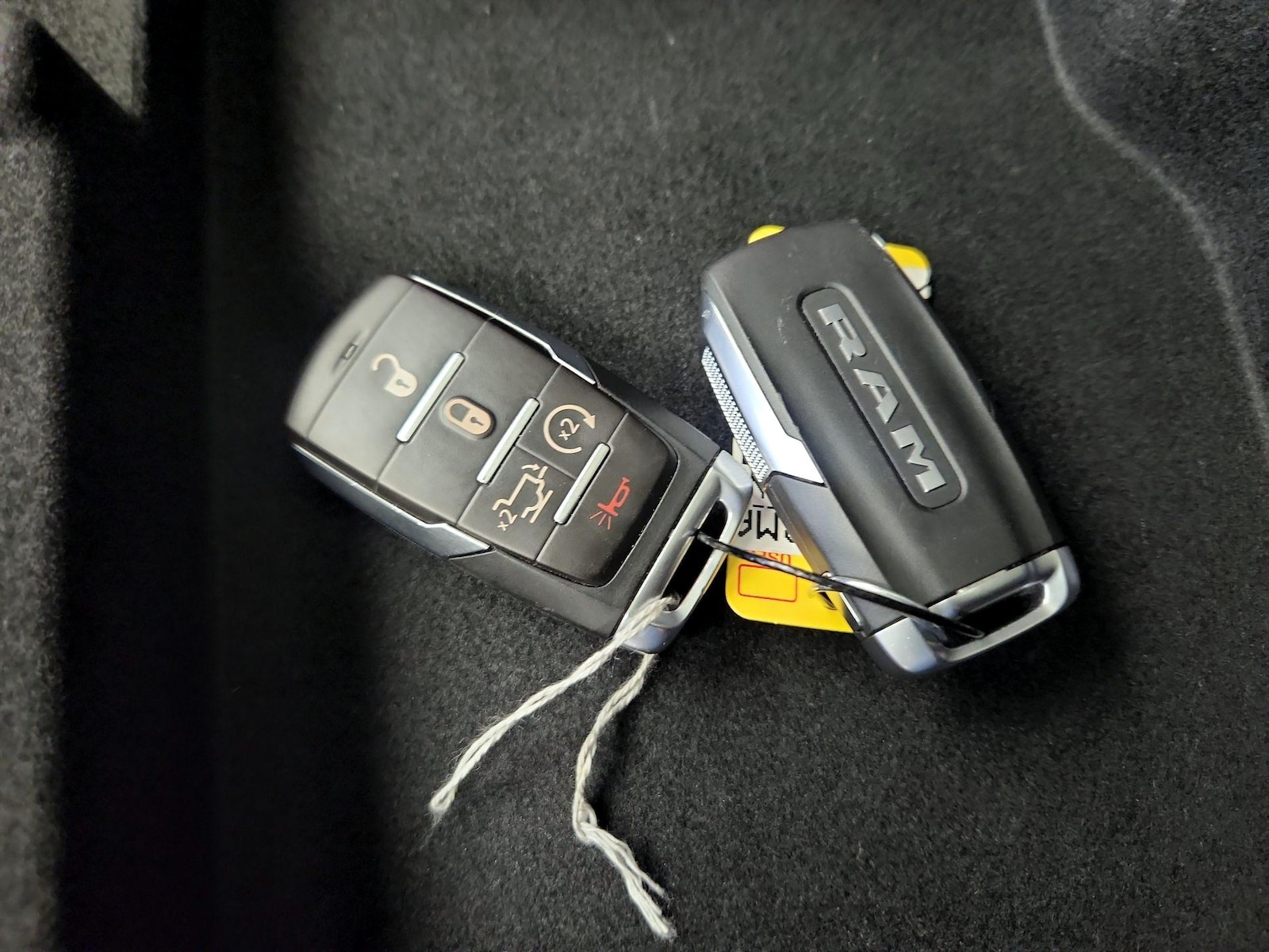 2024 RAM Ram 1500 Pickup Laramie - Photo 25