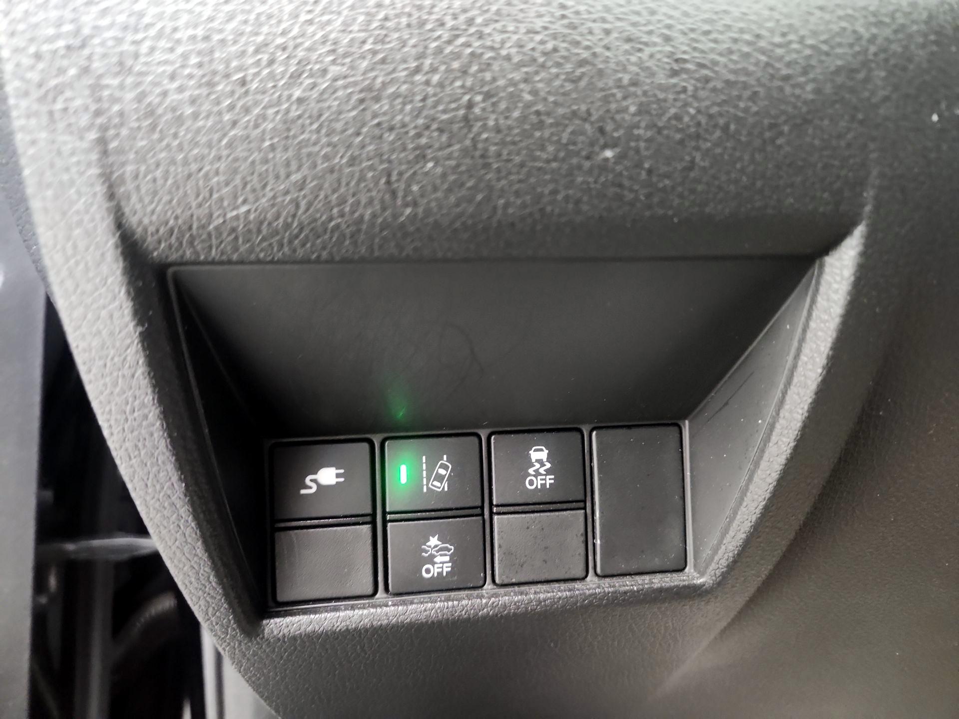 Thumbnail: 2018 Honda Clarity - 13