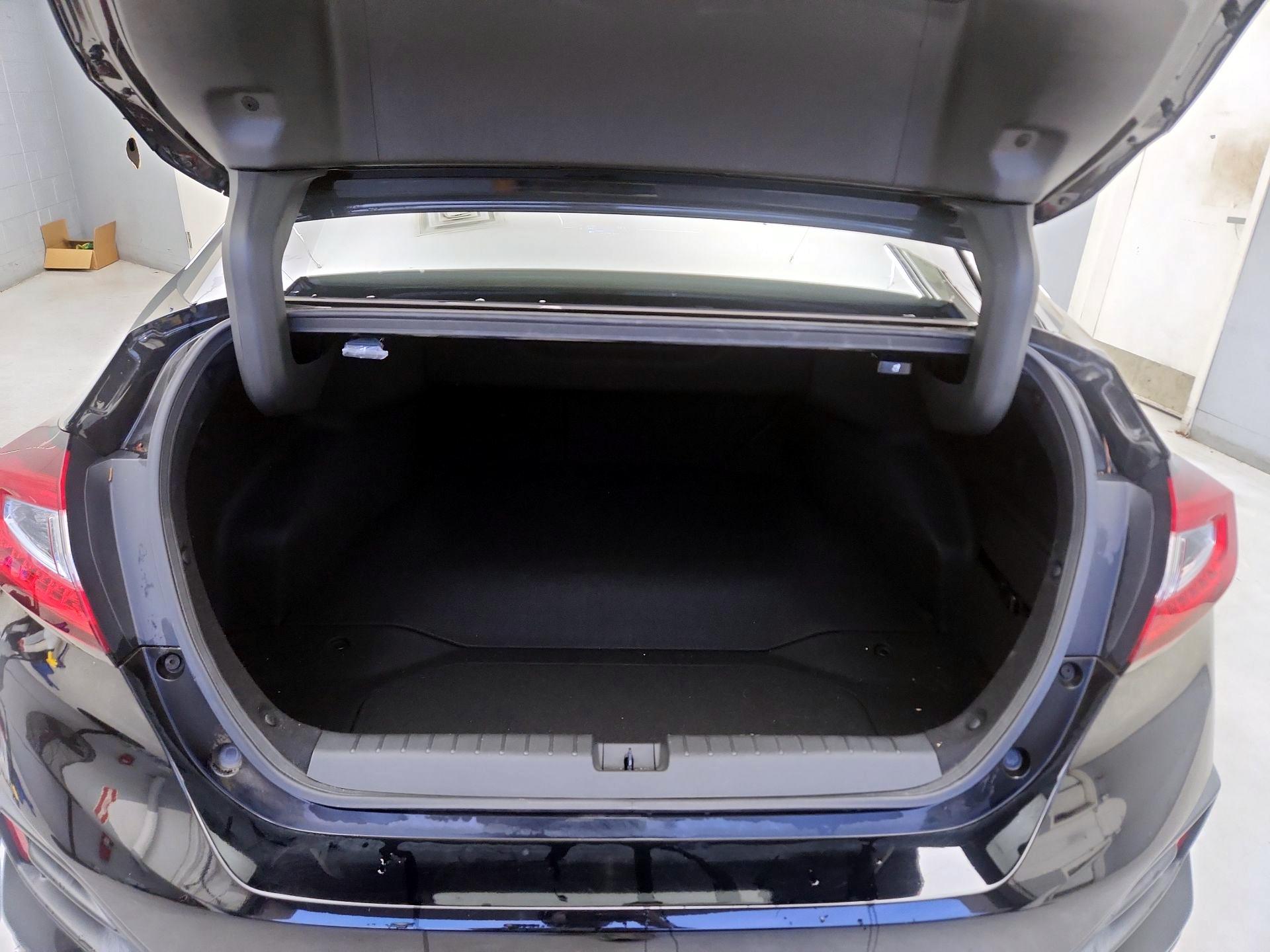Thumbnail: 2018 Honda Clarity - 19