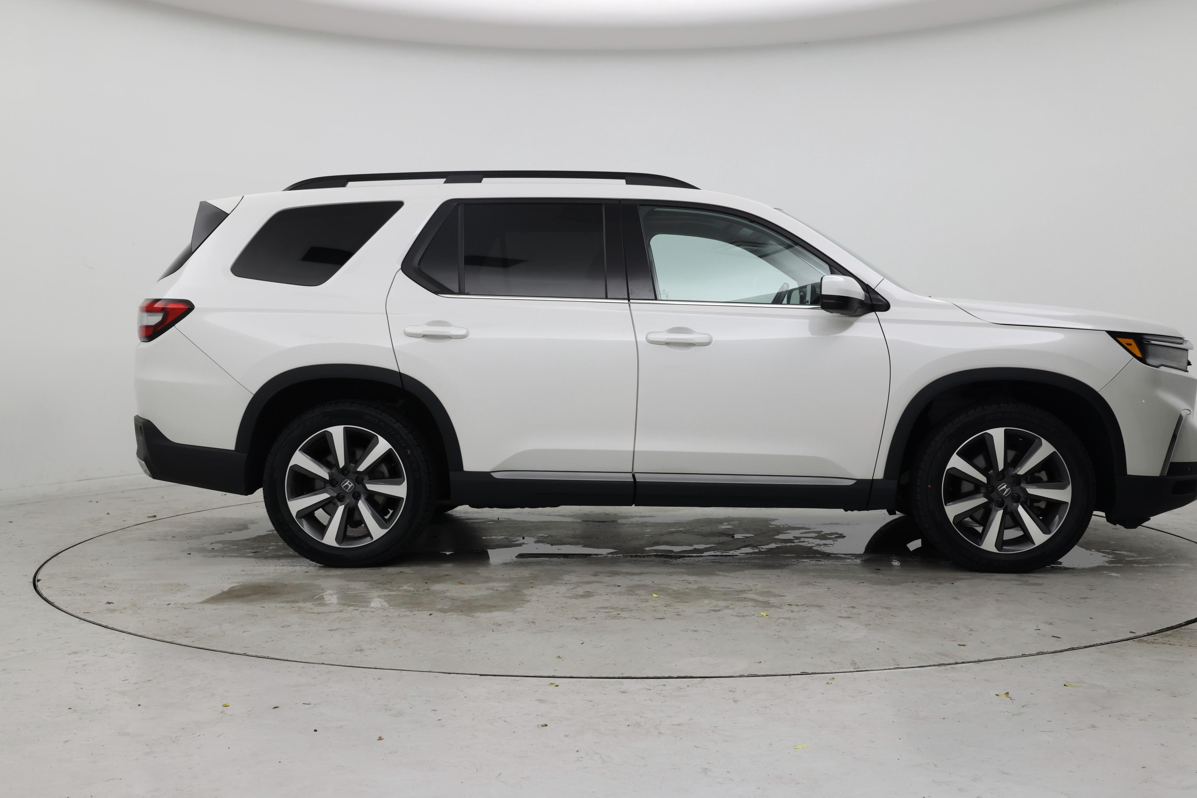 Thumbnail: 2025 Honda Pilot - 7