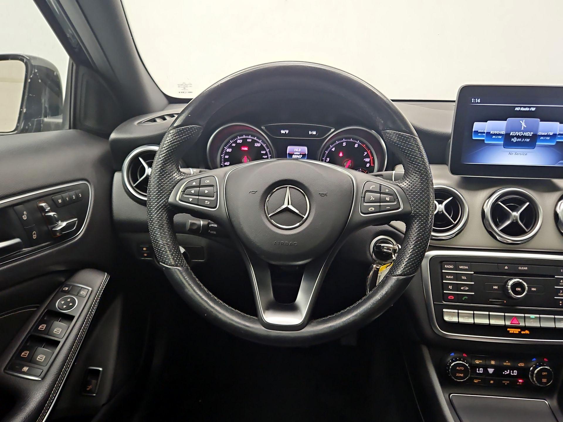Thumbnail: 2019 Mercedes-Benz GLA - 10