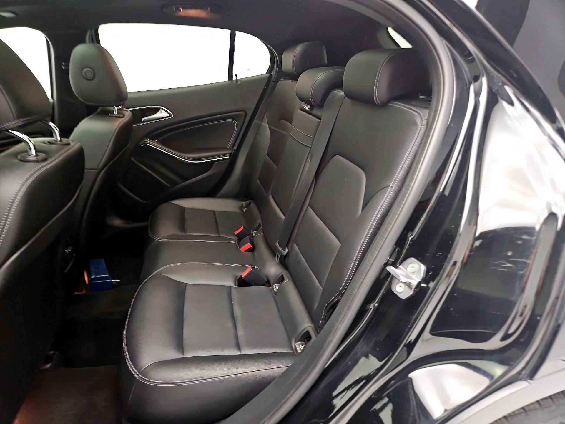 Thumbnail: 2019 Mercedes-Benz GLA - 20