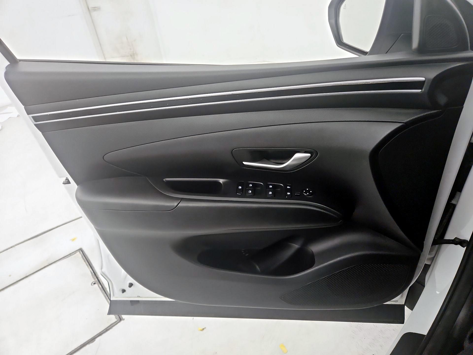 Thumbnail: 2024 Hyundai Tucson - 12