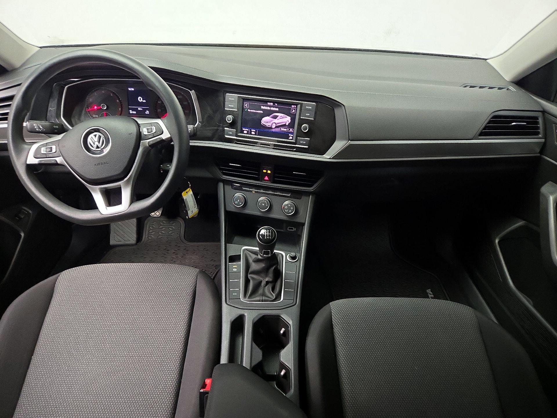 Thumbnail: 2019 Volkswagen Jetta - 9