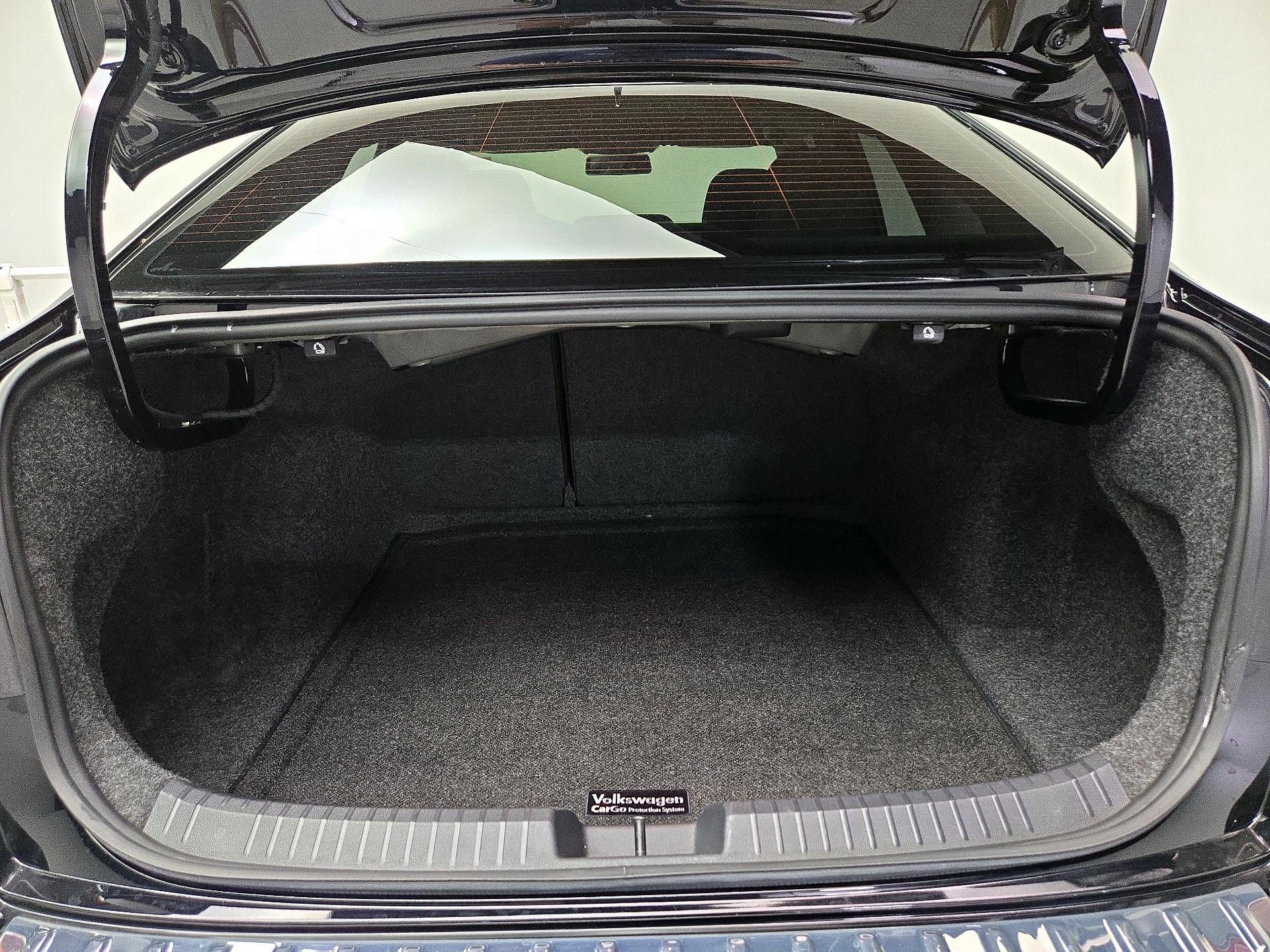 Thumbnail: 2019 Volkswagen Jetta - 20