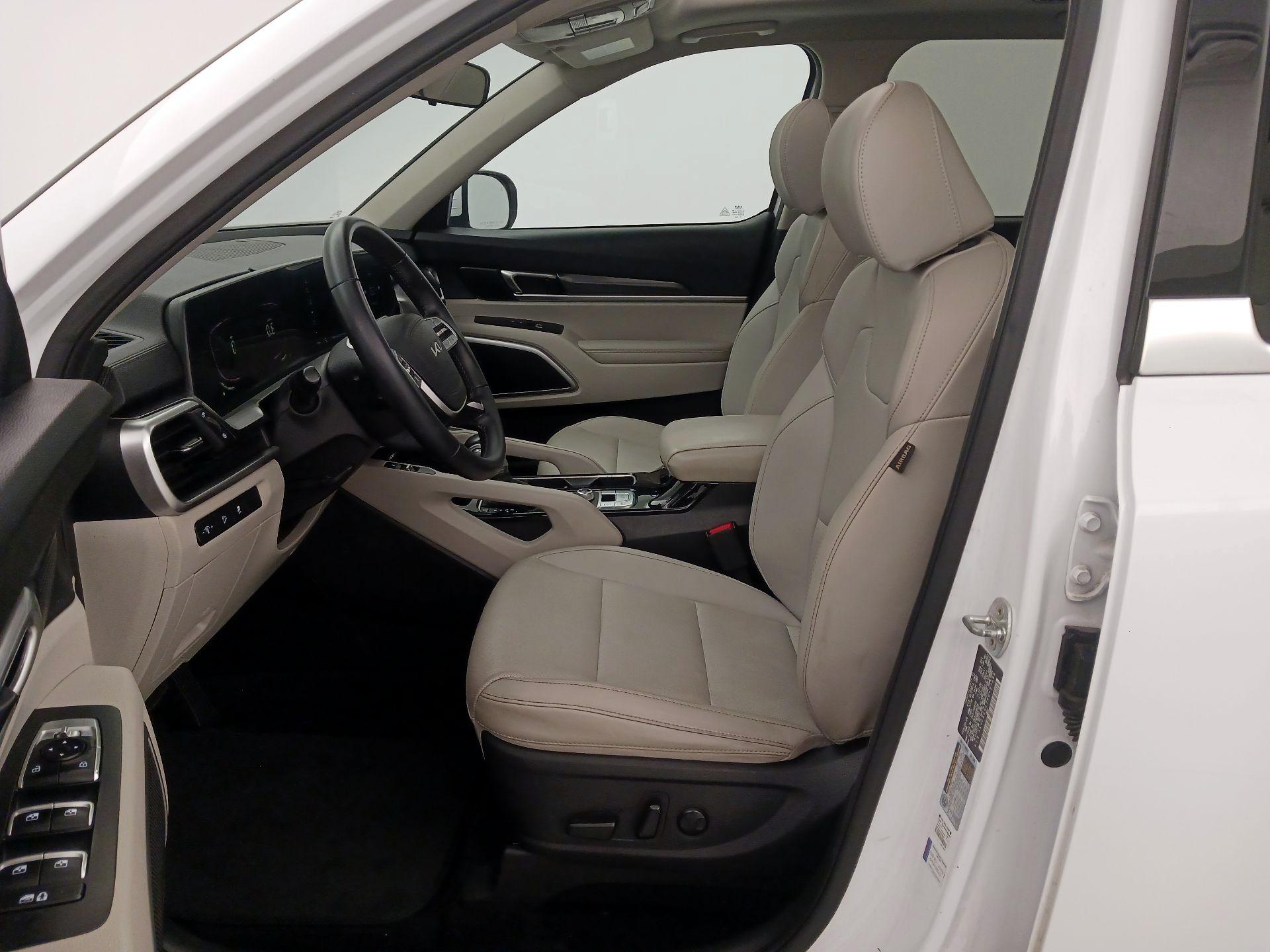 Thumbnail: 2024 Kia Telluride - 11