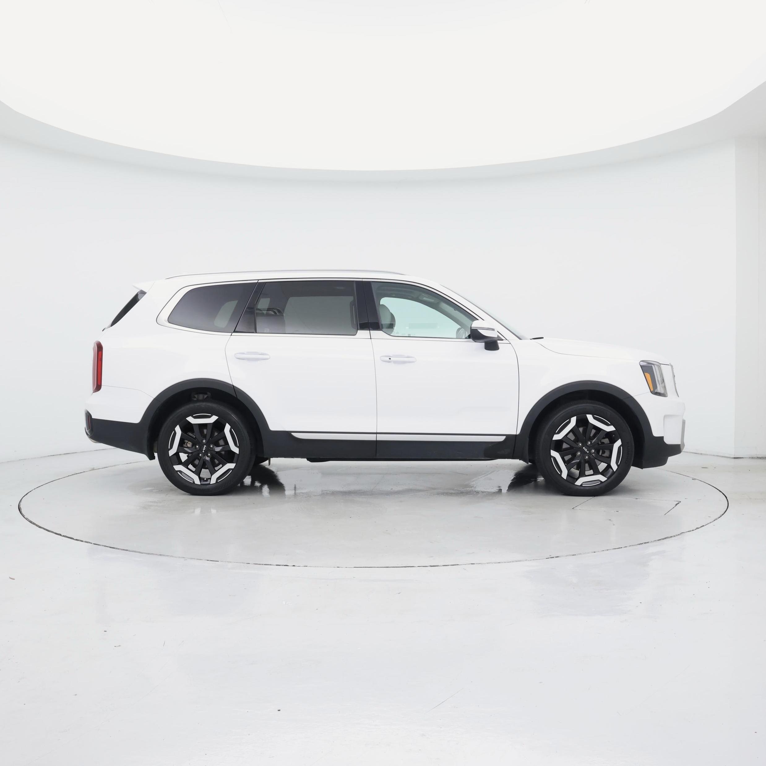 Thumbnail: 2024 Kia Telluride - 7