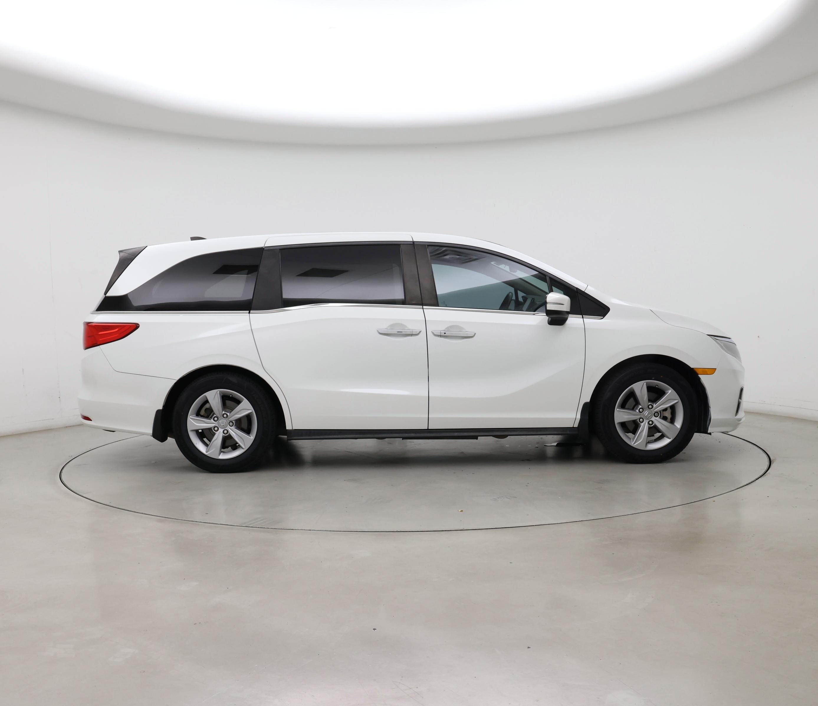 Thumbnail: 2020 Honda Odyssey - 7