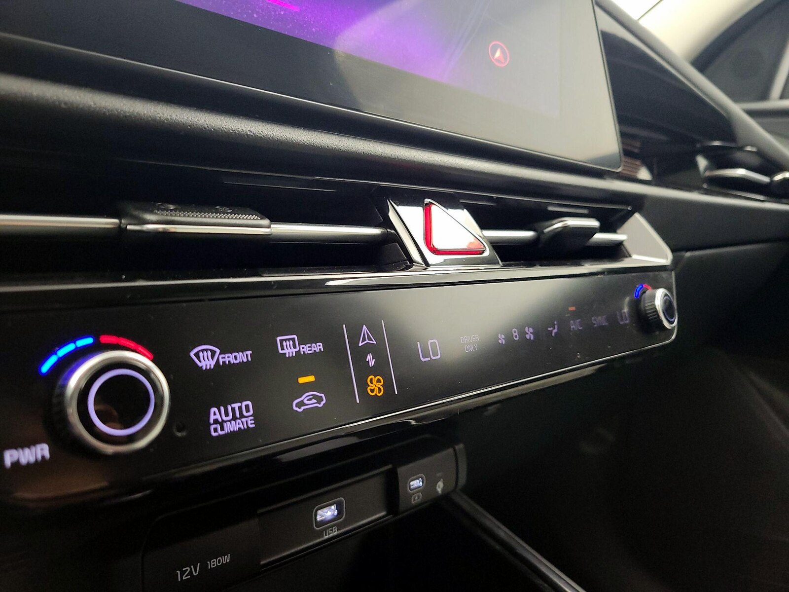2023 Kia Niro EX - Photo 18