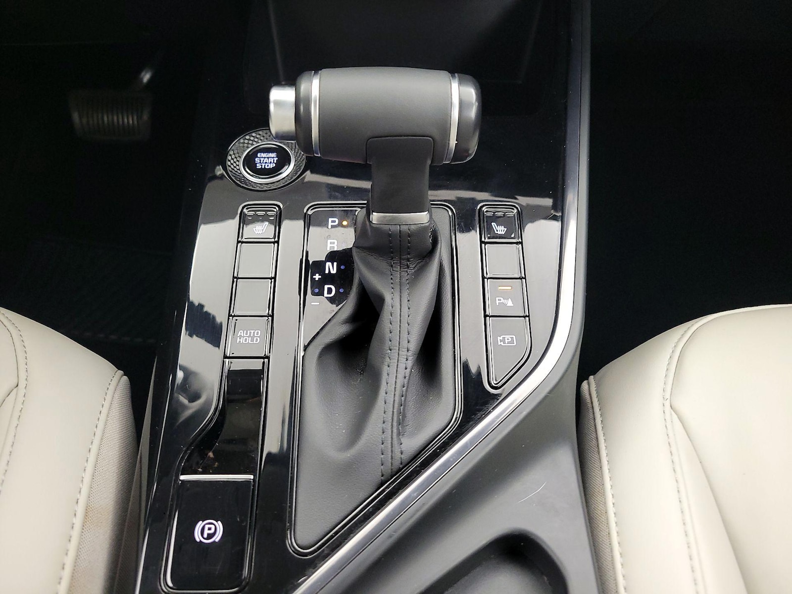 2023 Kia Niro EX - Photo 19