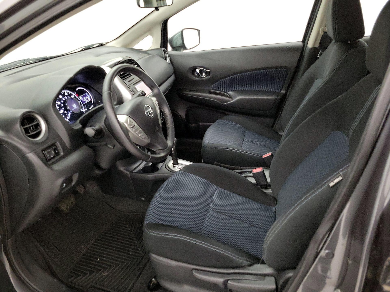 2016 Nissan Versa Note SV - Photo 12