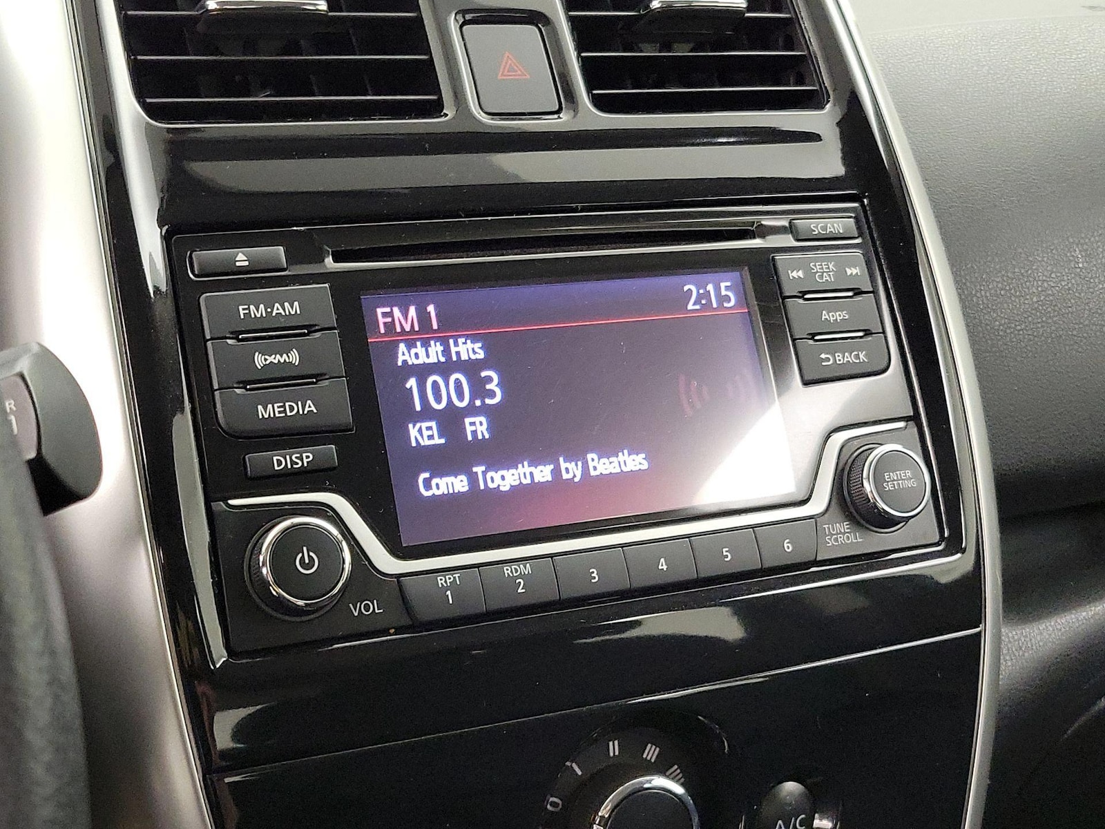 2016 Nissan Versa Note SV - Photo 16