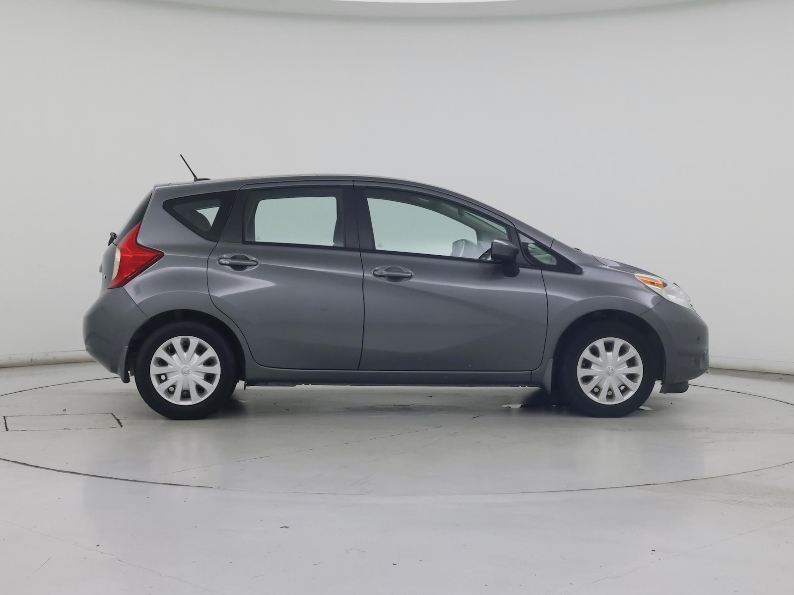 2016 Nissan Versa Note SV - Photo 8