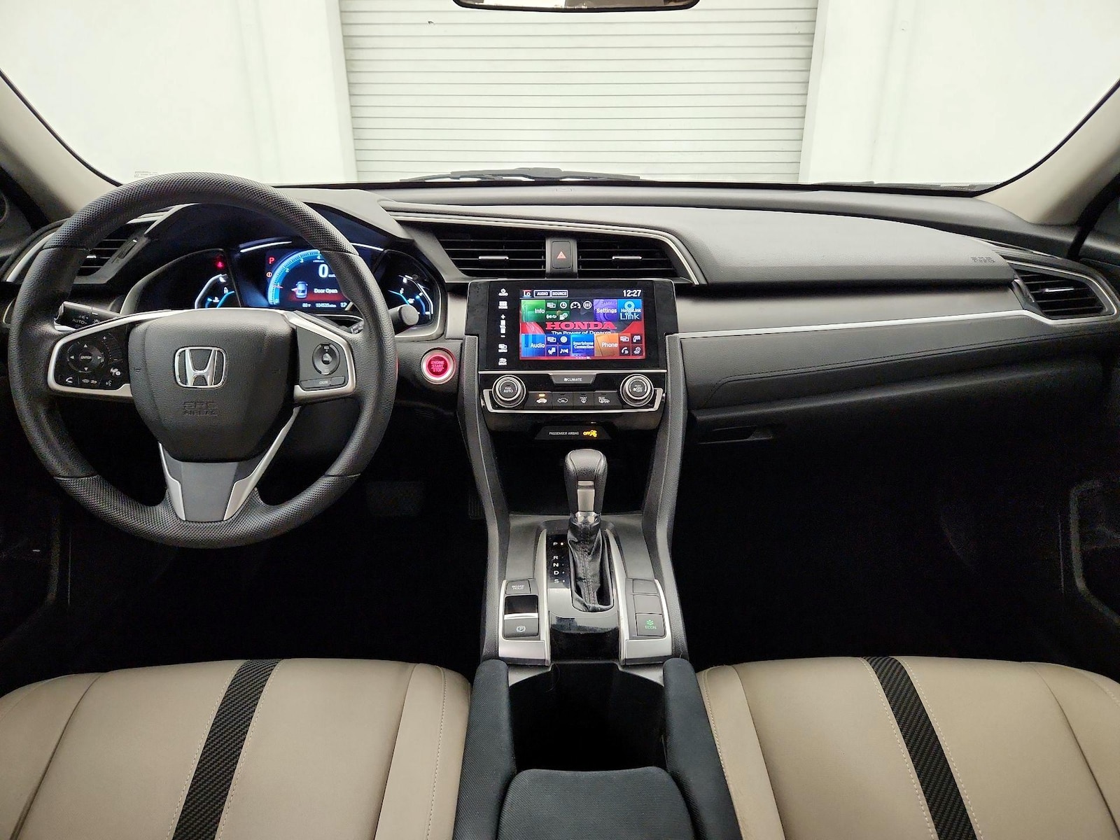 Apple CarPlay® & Android Auto™