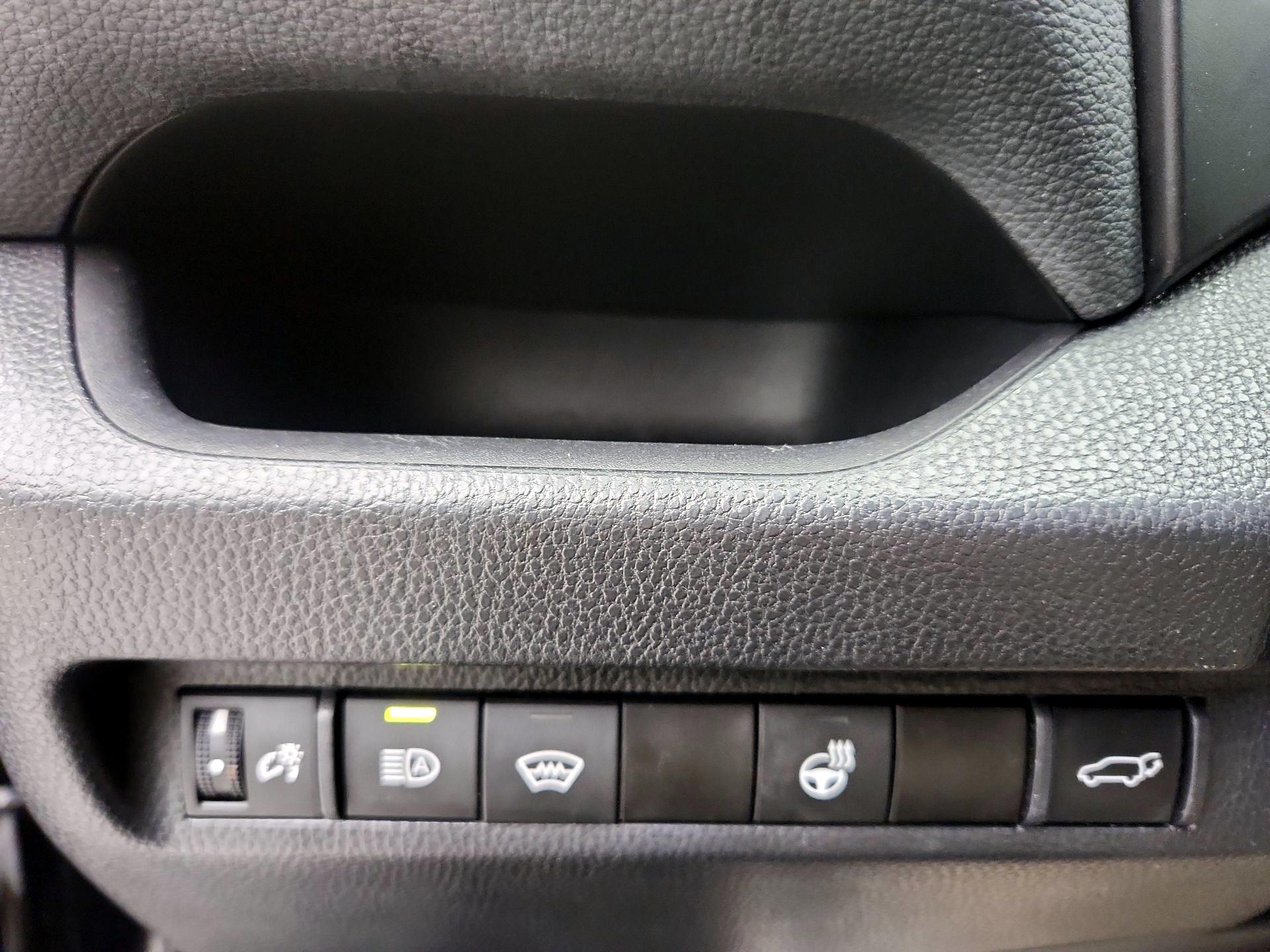 Thumbnail: 2024 Toyota RAV4 - 13
