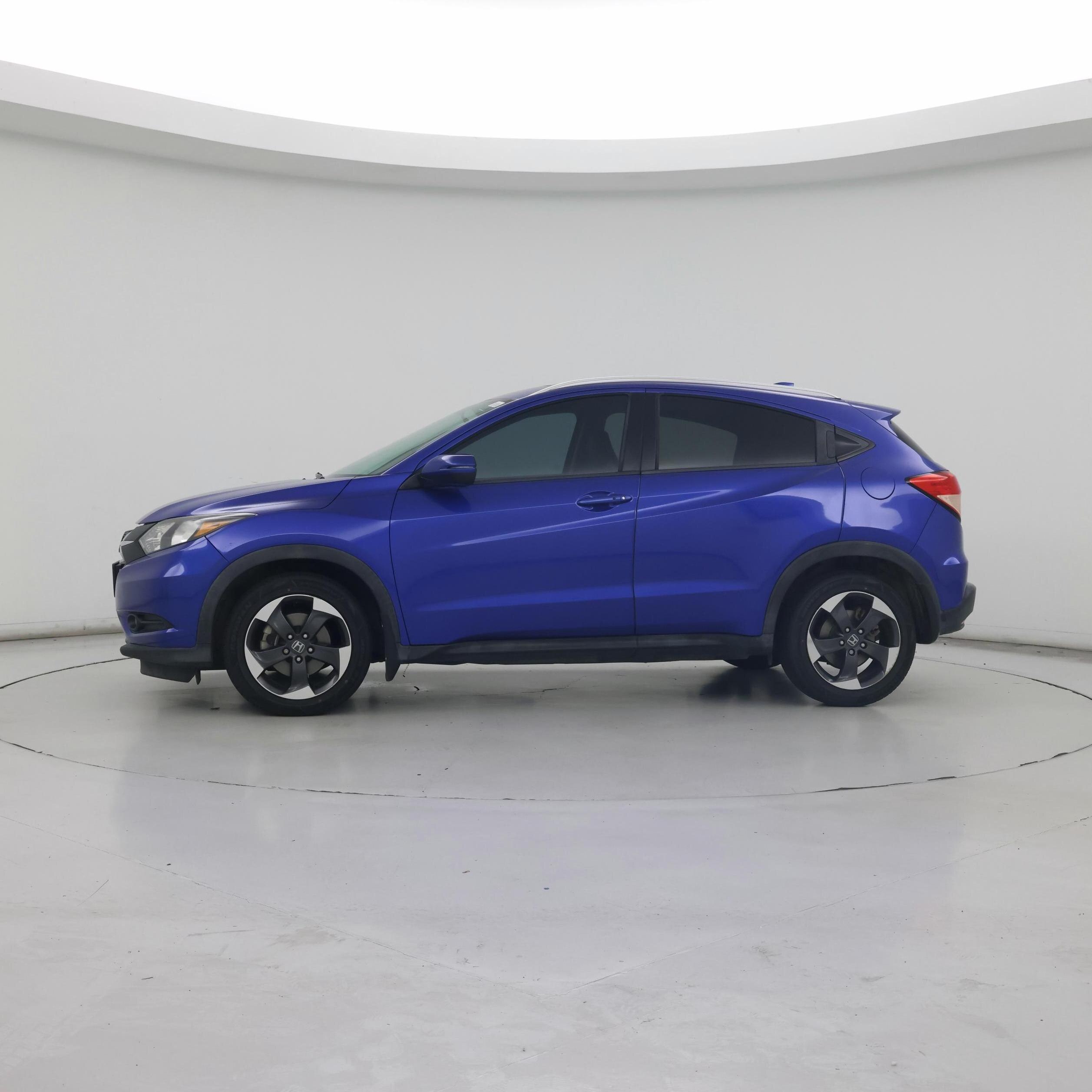 Thumbnail: 2018 Honda HR-V - 3
