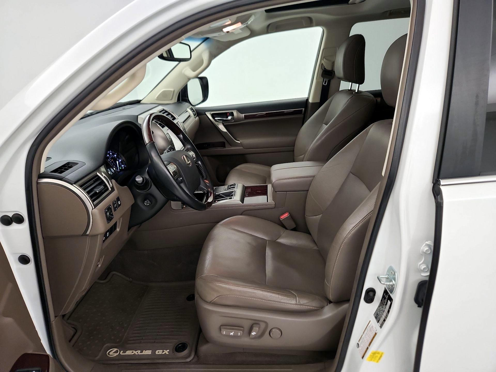 Thumbnail: 2019 Lexus GX - 11