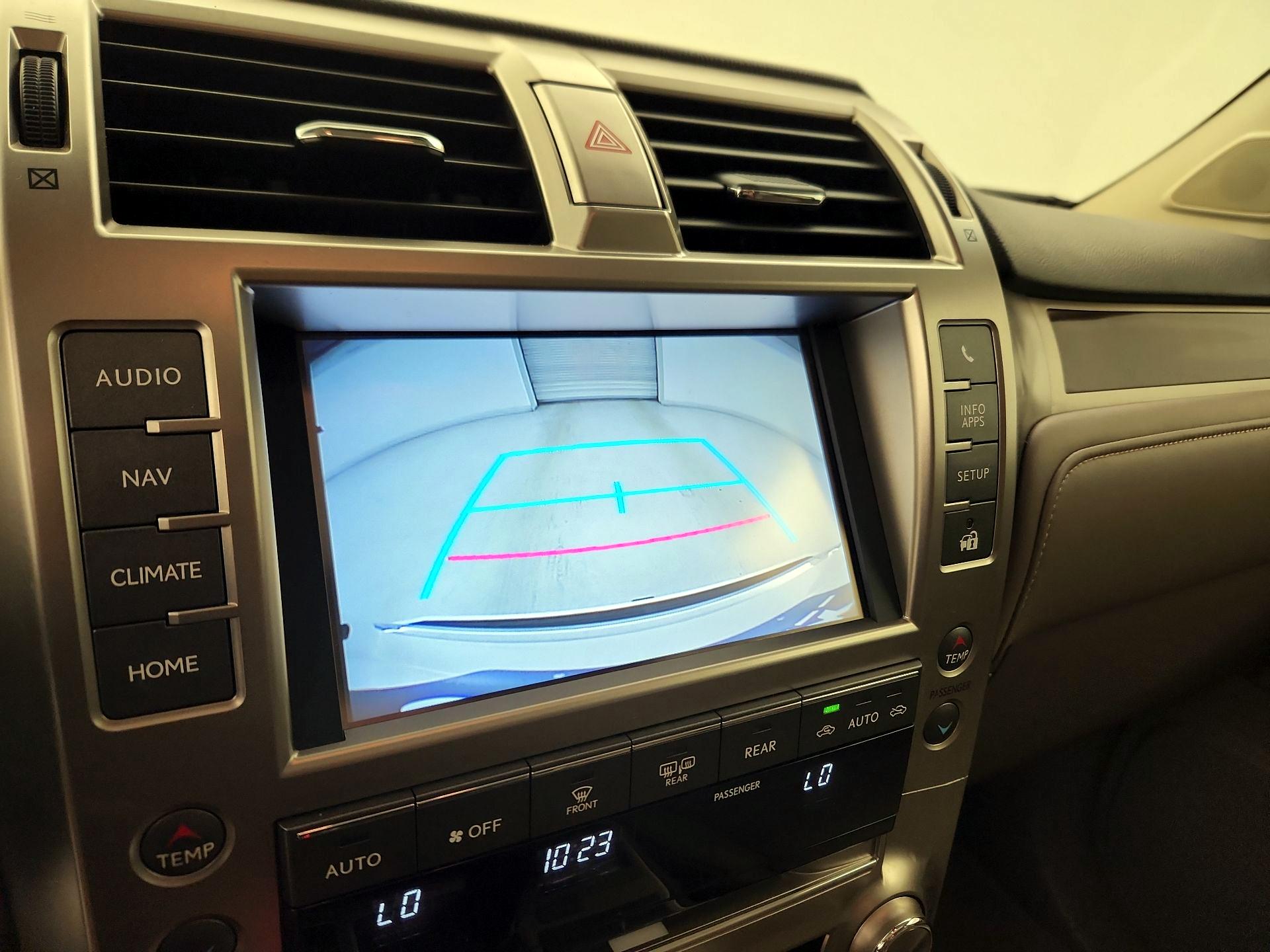 Thumbnail: 2019 Lexus GX - 15