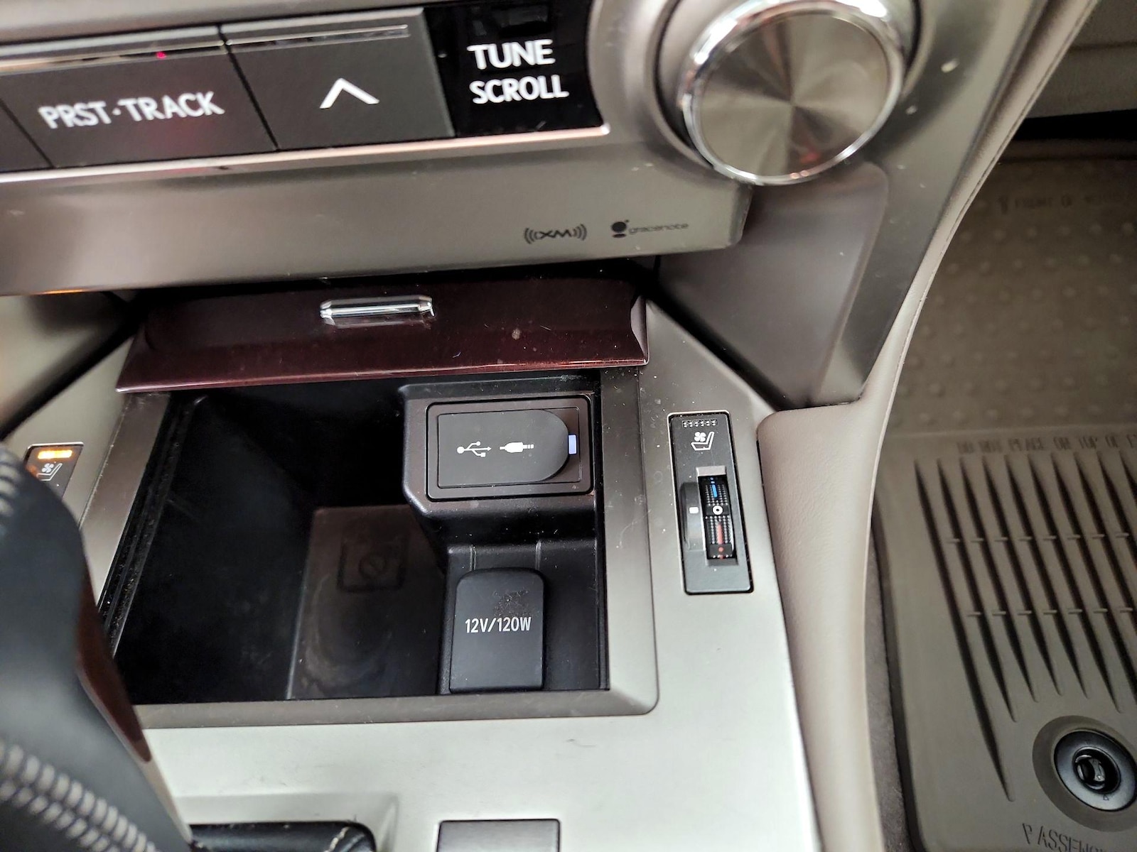 2019 Lexus GX Base - Photo 20