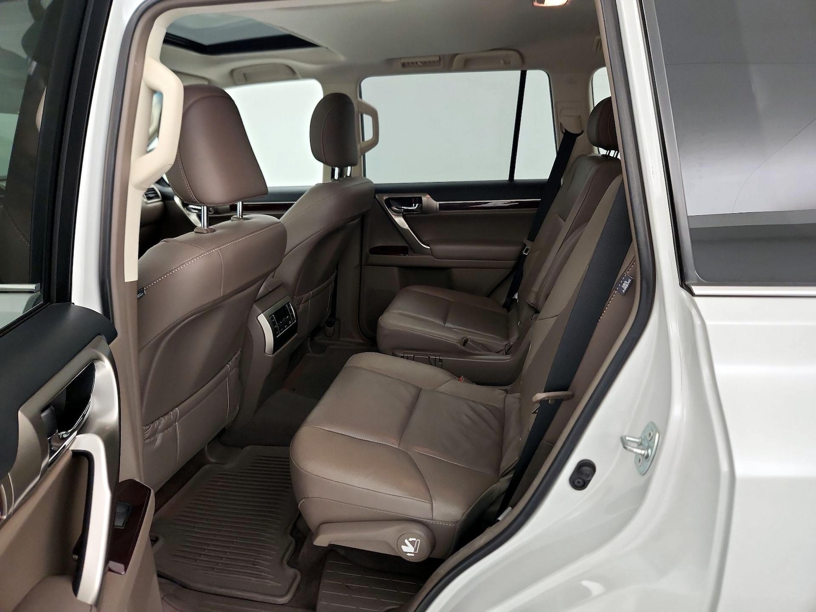 2019 Lexus GX Base - Photo 22