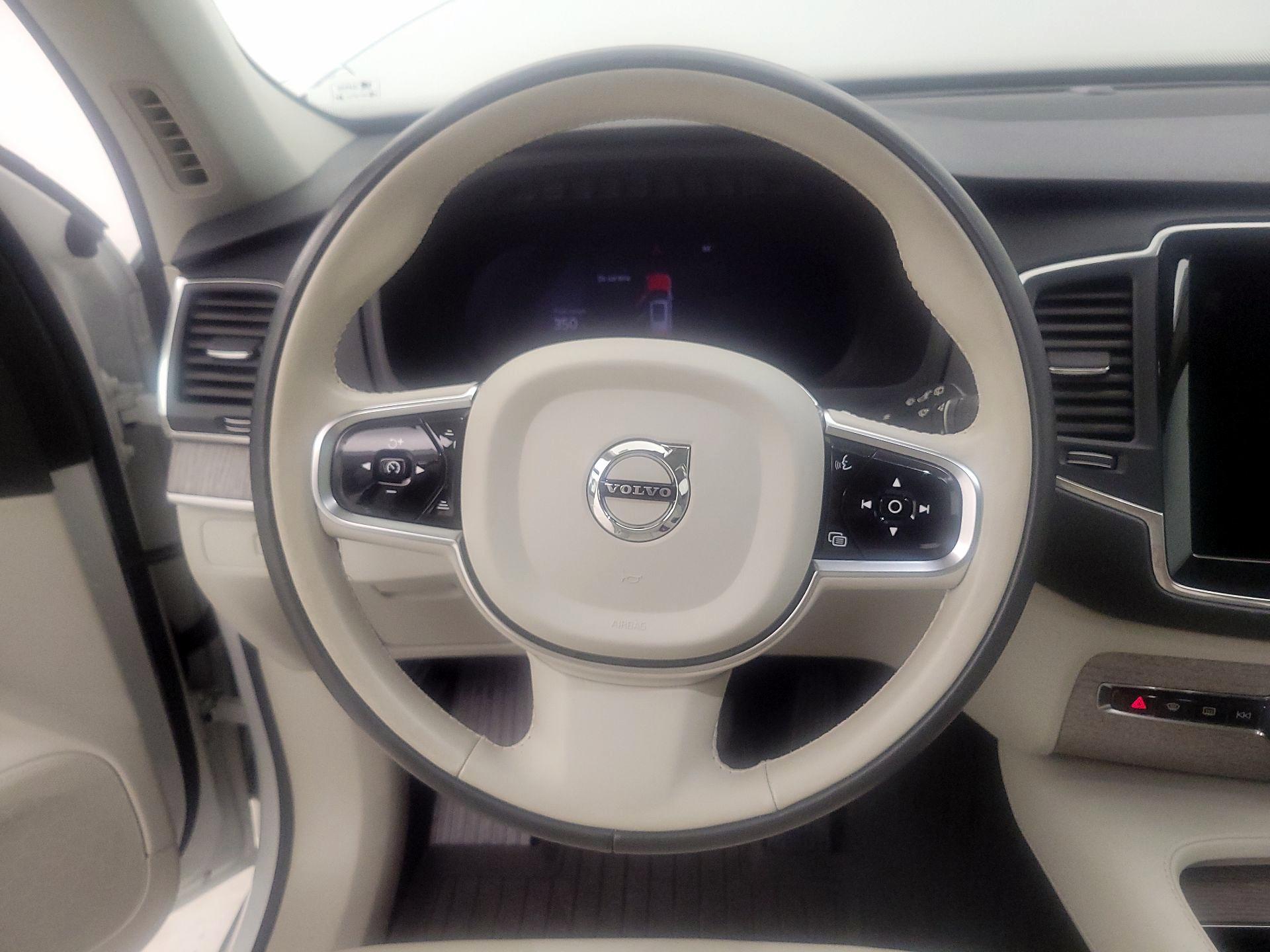 Thumbnail: 2024 Volvo XC90 - 10