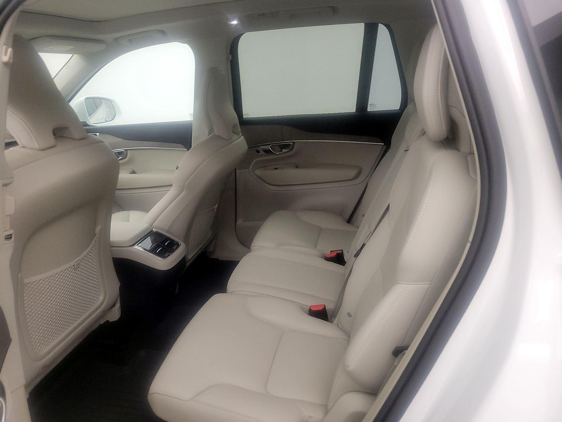 Thumbnail: 2024 Volvo XC90 - 20