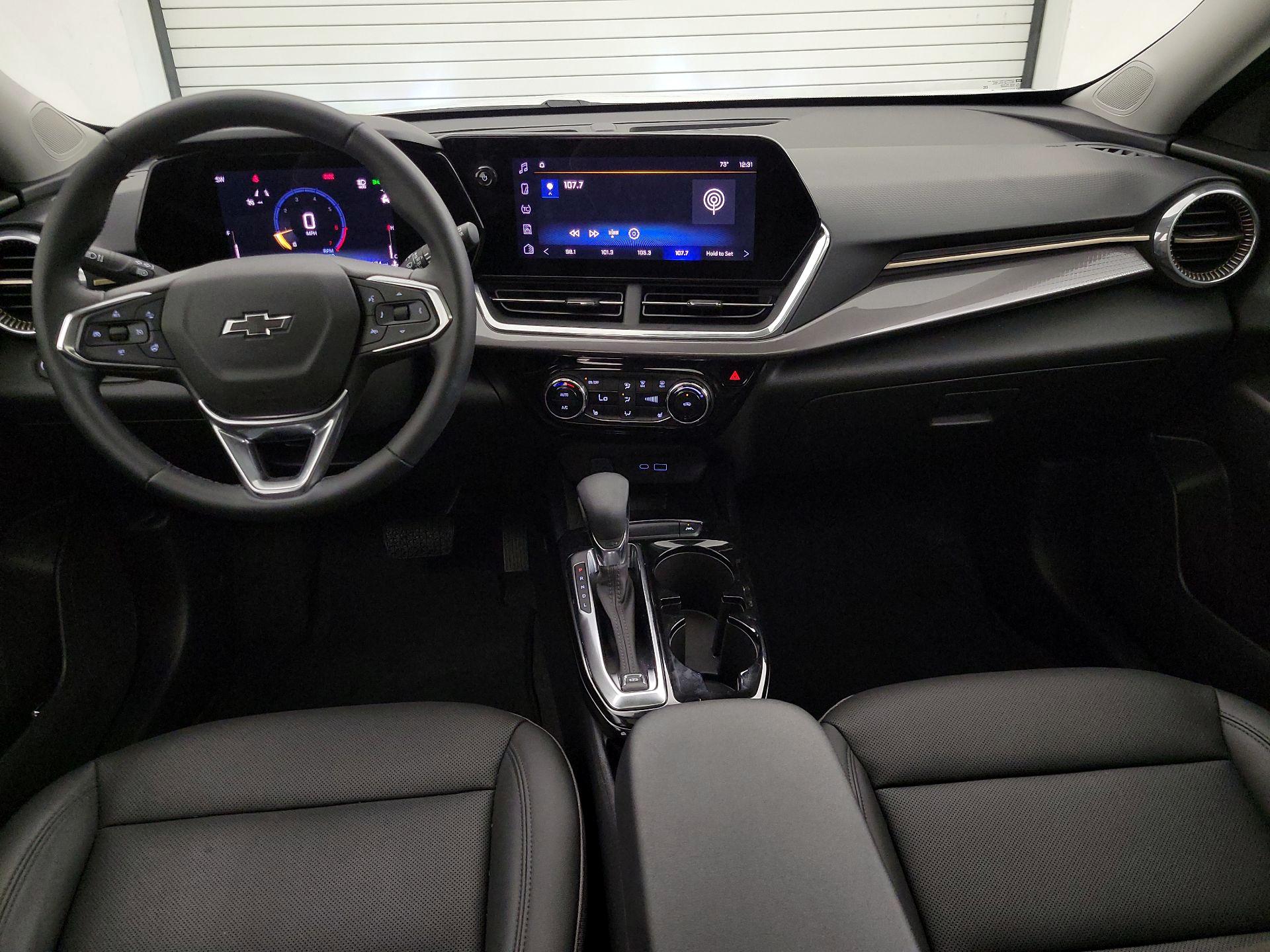 Thumbnail: 2024 Chevrolet Trax - 9