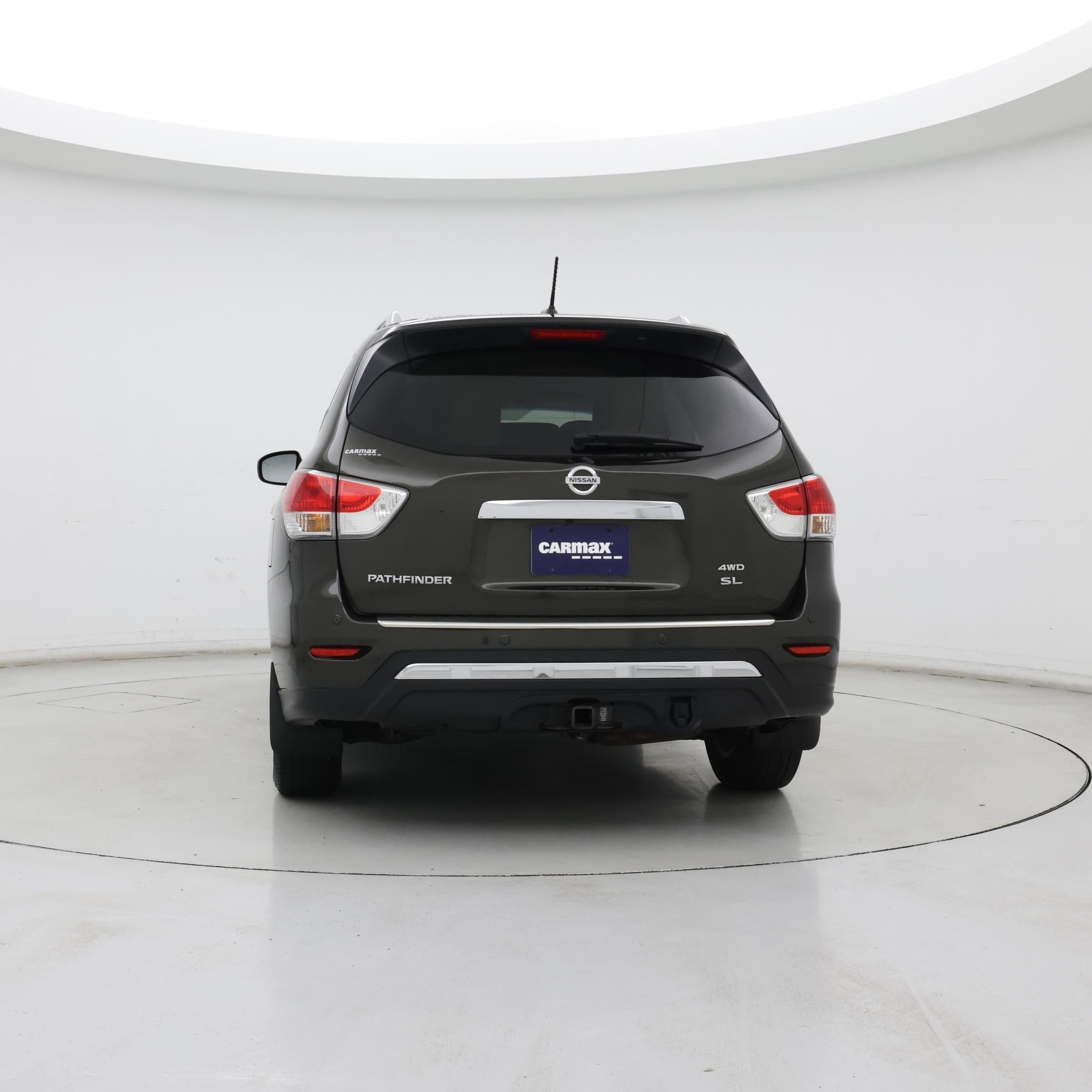 Thumbnail: 2015 Nissan Pathfinder - 6