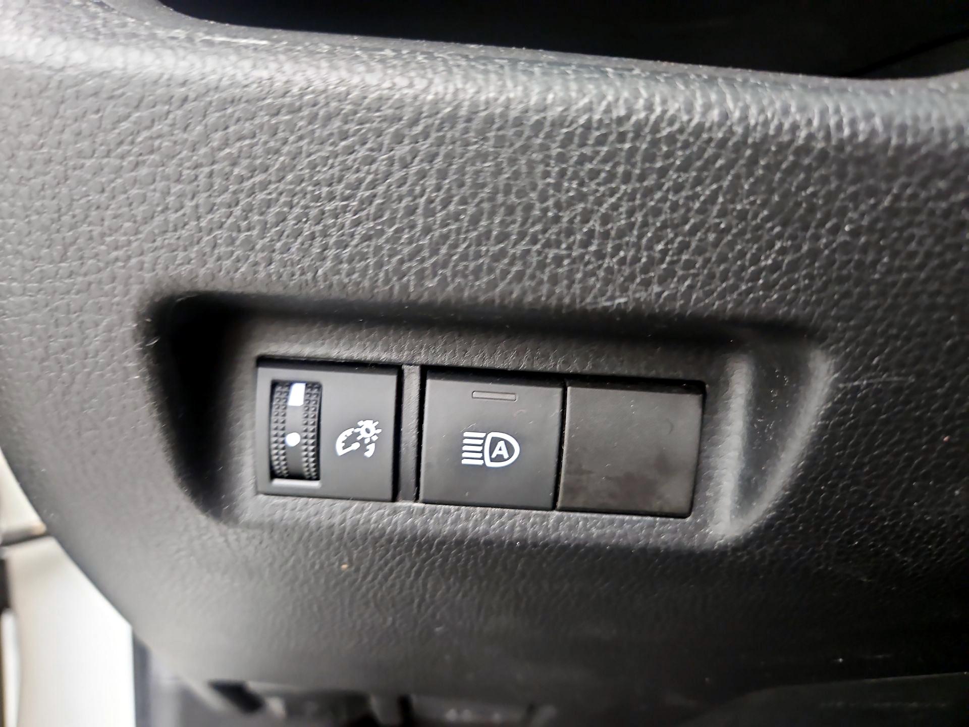 Thumbnail: 2023 Toyota RAV4 - 11
