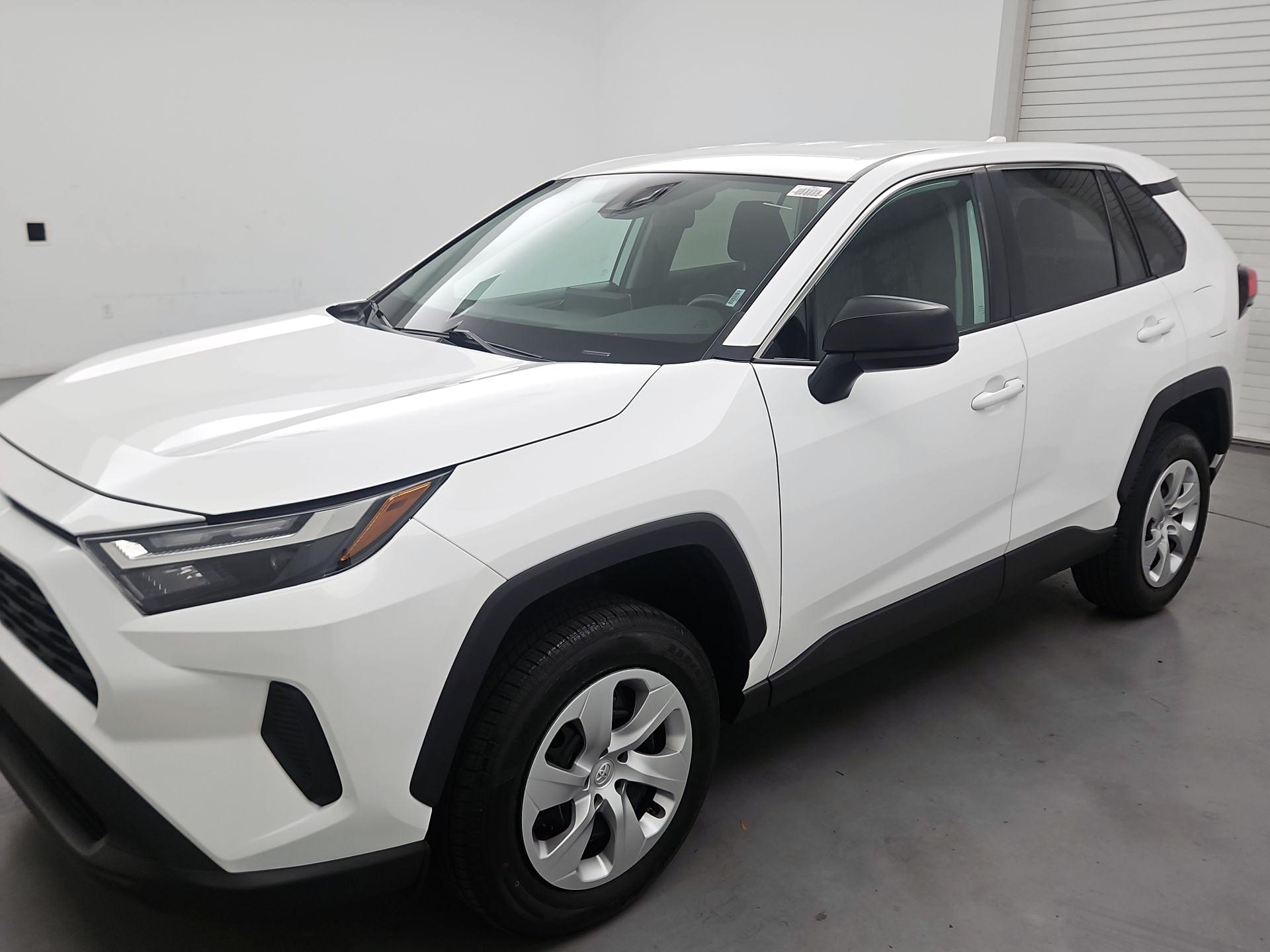 Thumbnail: 2023 Toyota RAV4 - 3