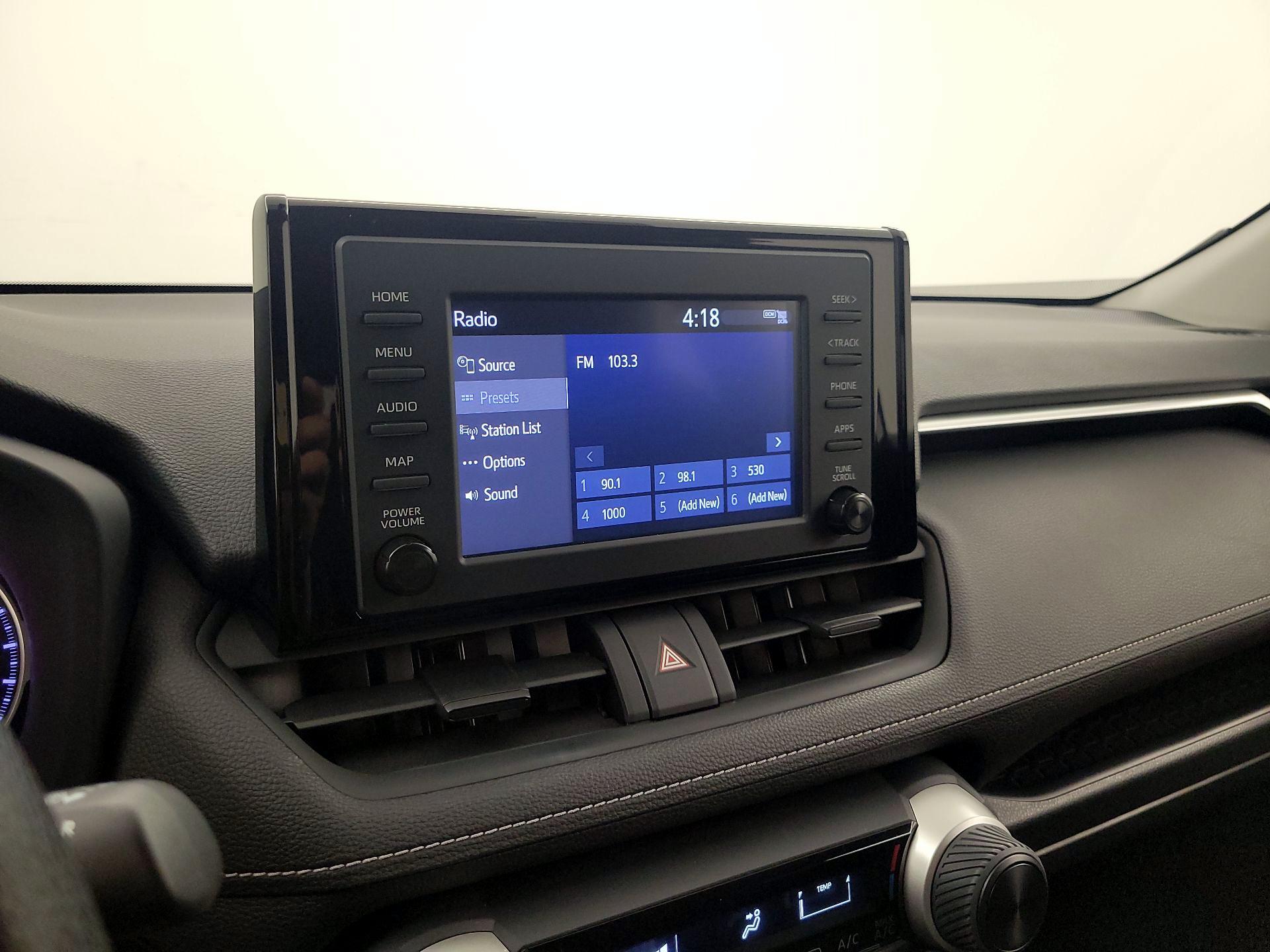 Thumbnail: 2019 Toyota RAV4 - 15