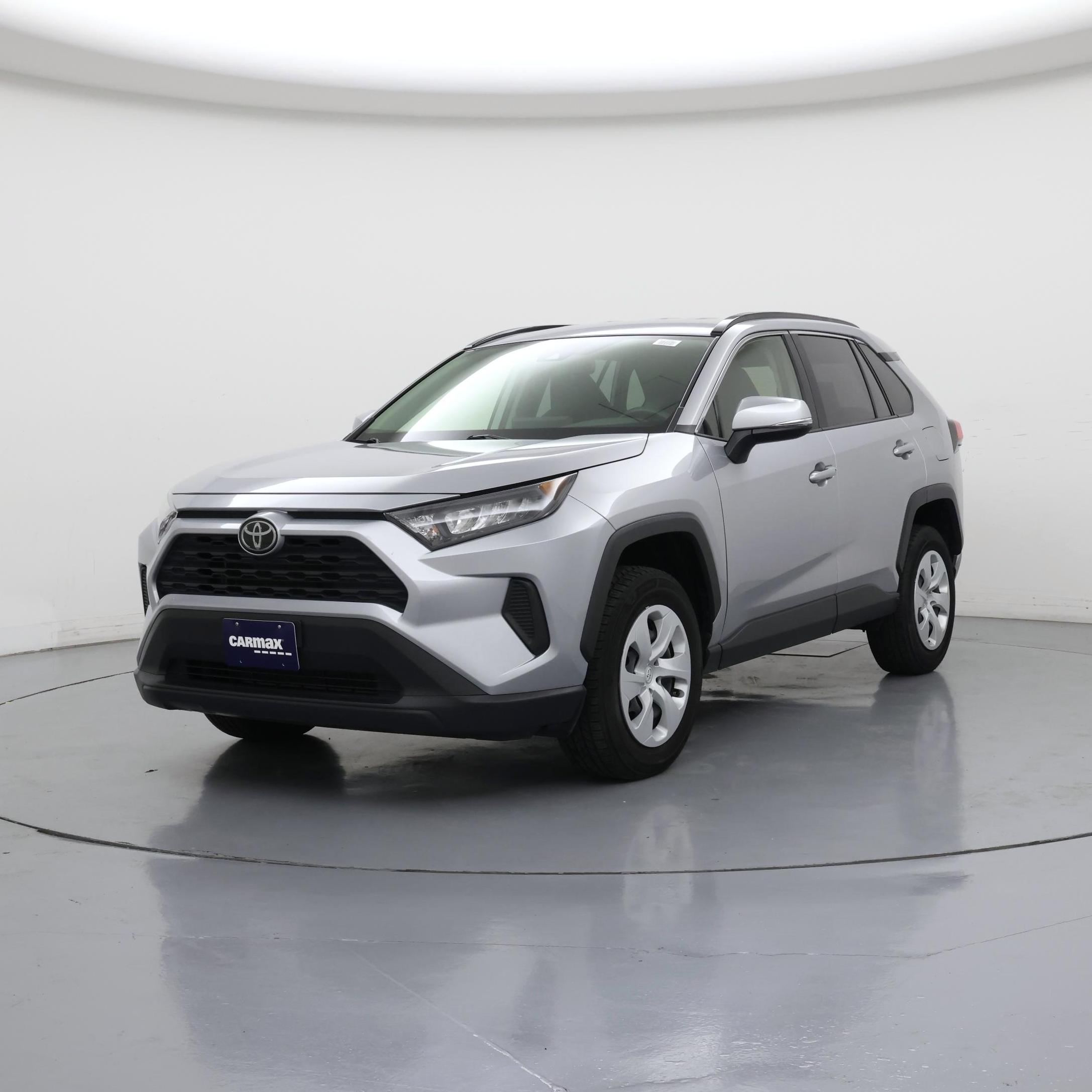 Thumbnail: 2019 Toyota RAV4 - 4
