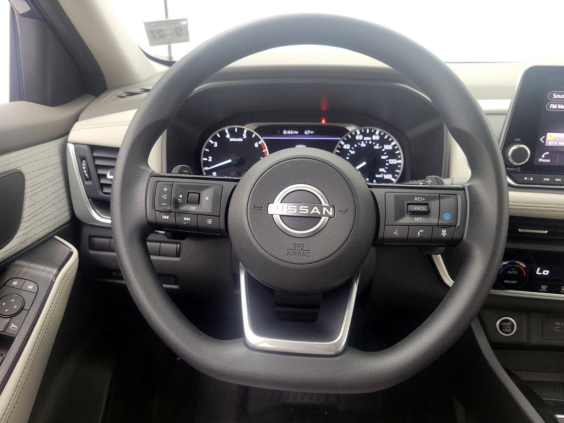 Thumbnail: 2023 Nissan Rogue - 10