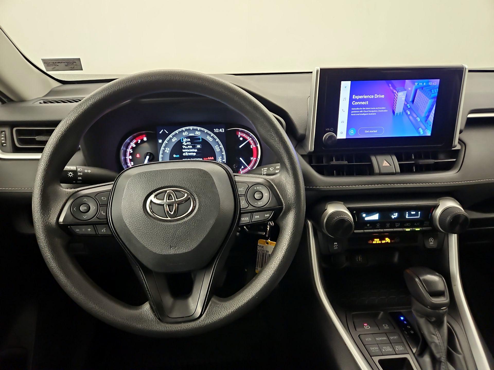 Thumbnail: 2023 Toyota RAV4 - 9