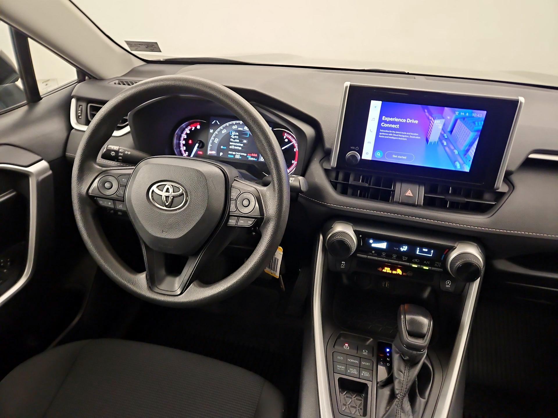 Thumbnail: 2023 Toyota RAV4 - 10