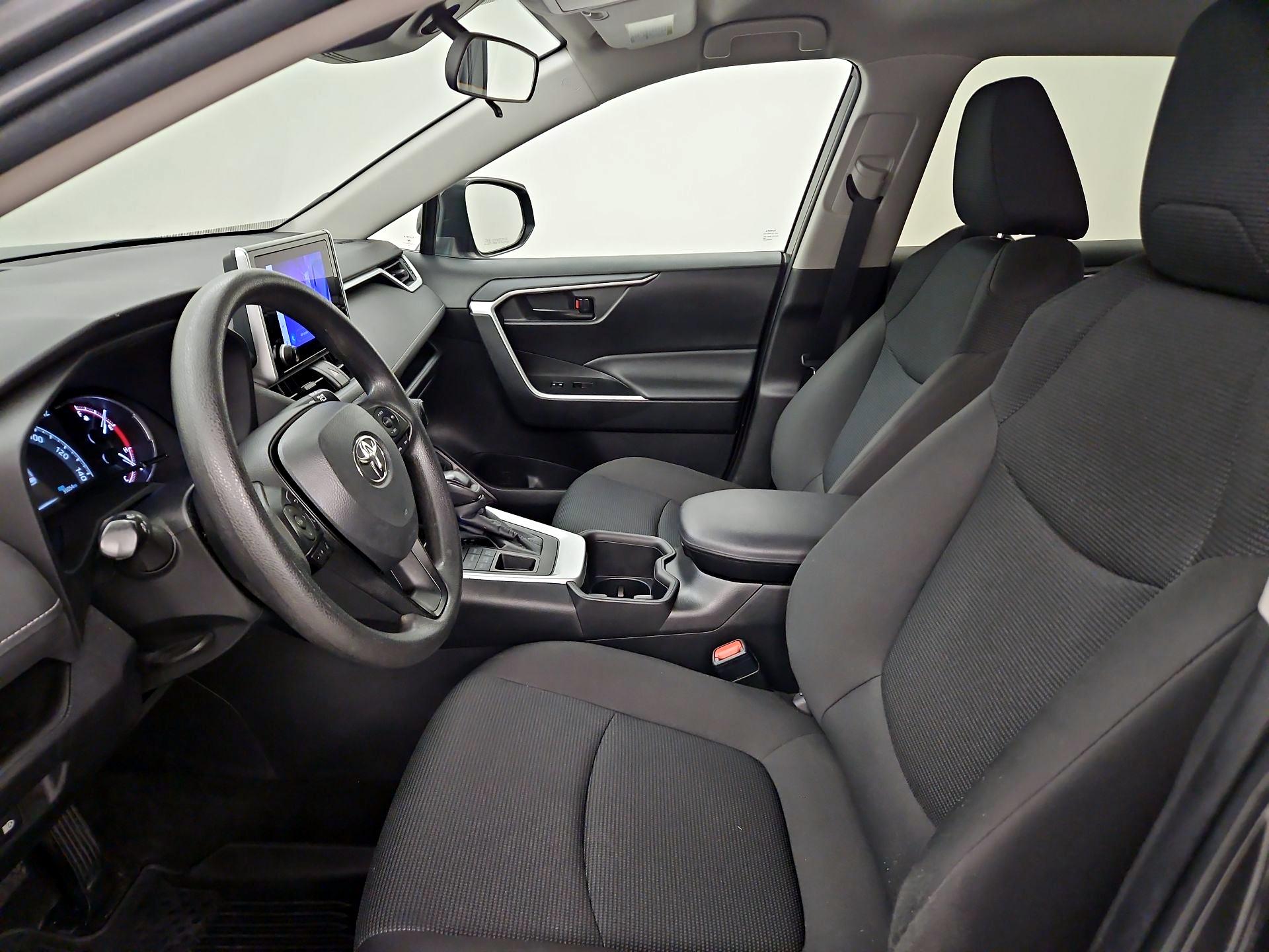 Thumbnail: 2023 Toyota RAV4 - 11