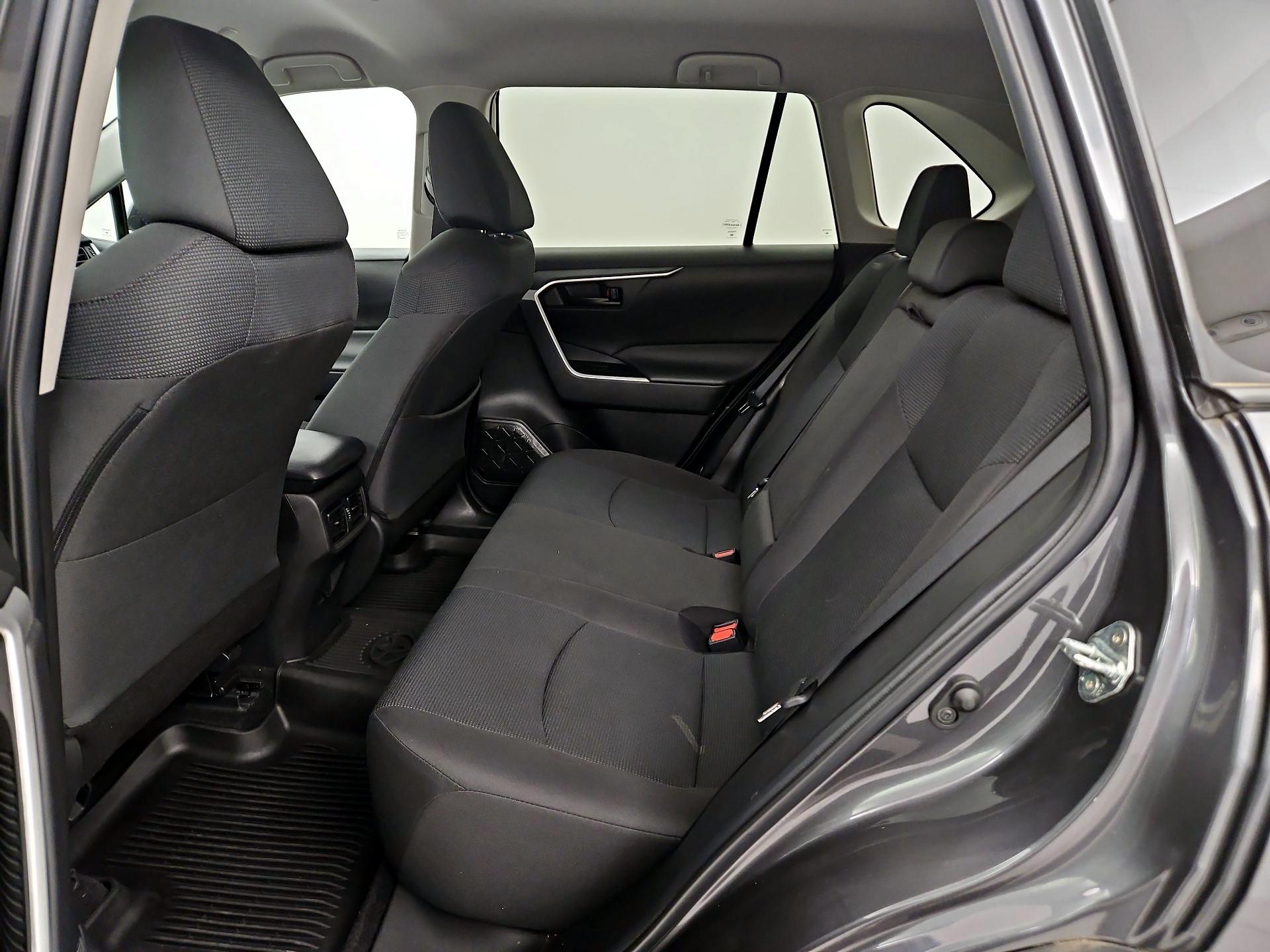 Thumbnail: 2023 Toyota RAV4 - 19