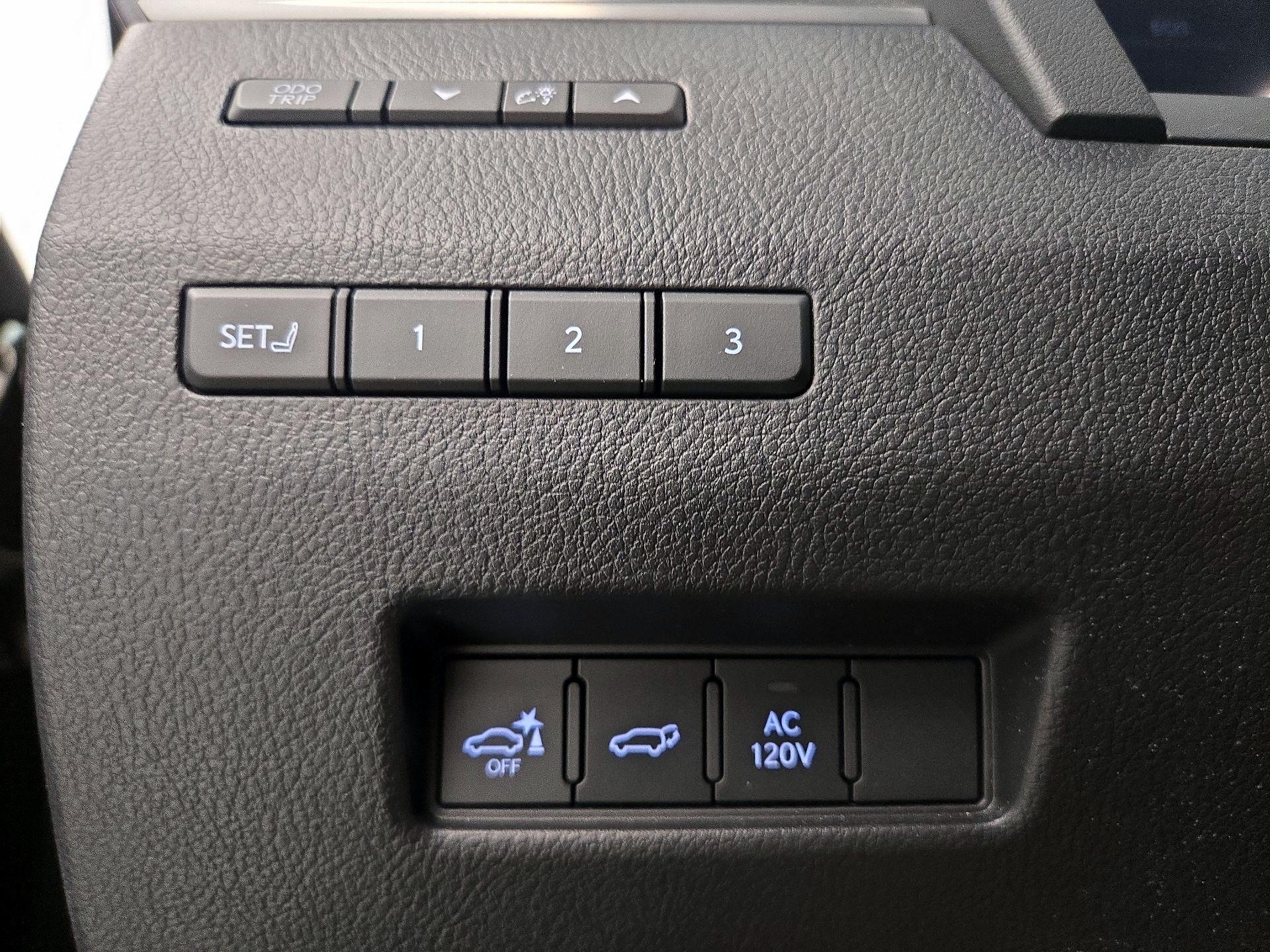 Thumbnail: 2025 Lexus GX - 13