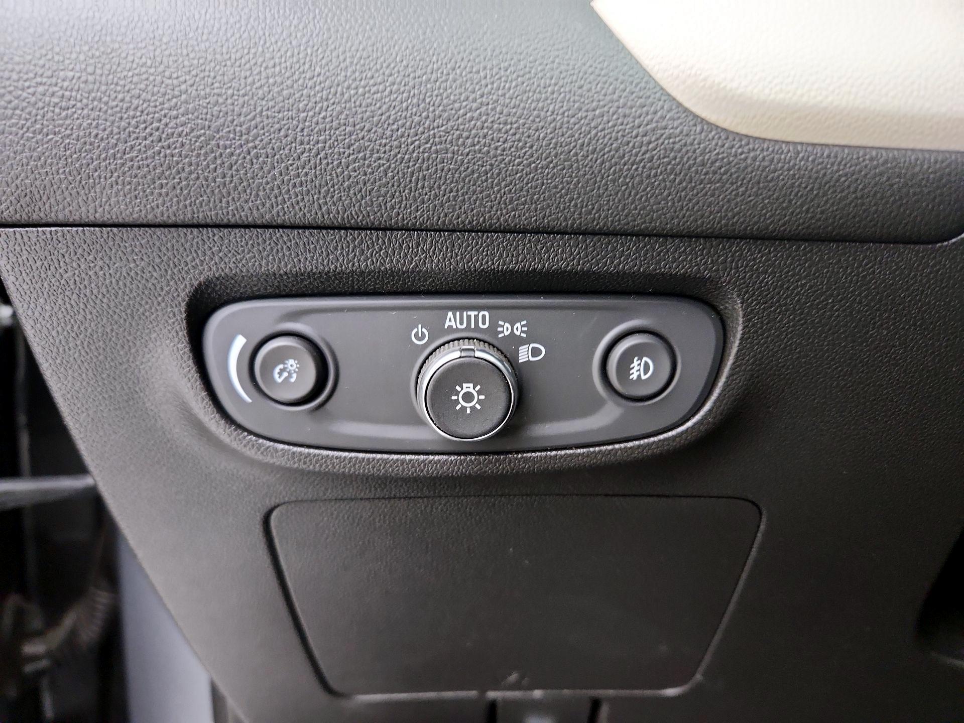 Thumbnail: 2021 Buick Encore GX - 13