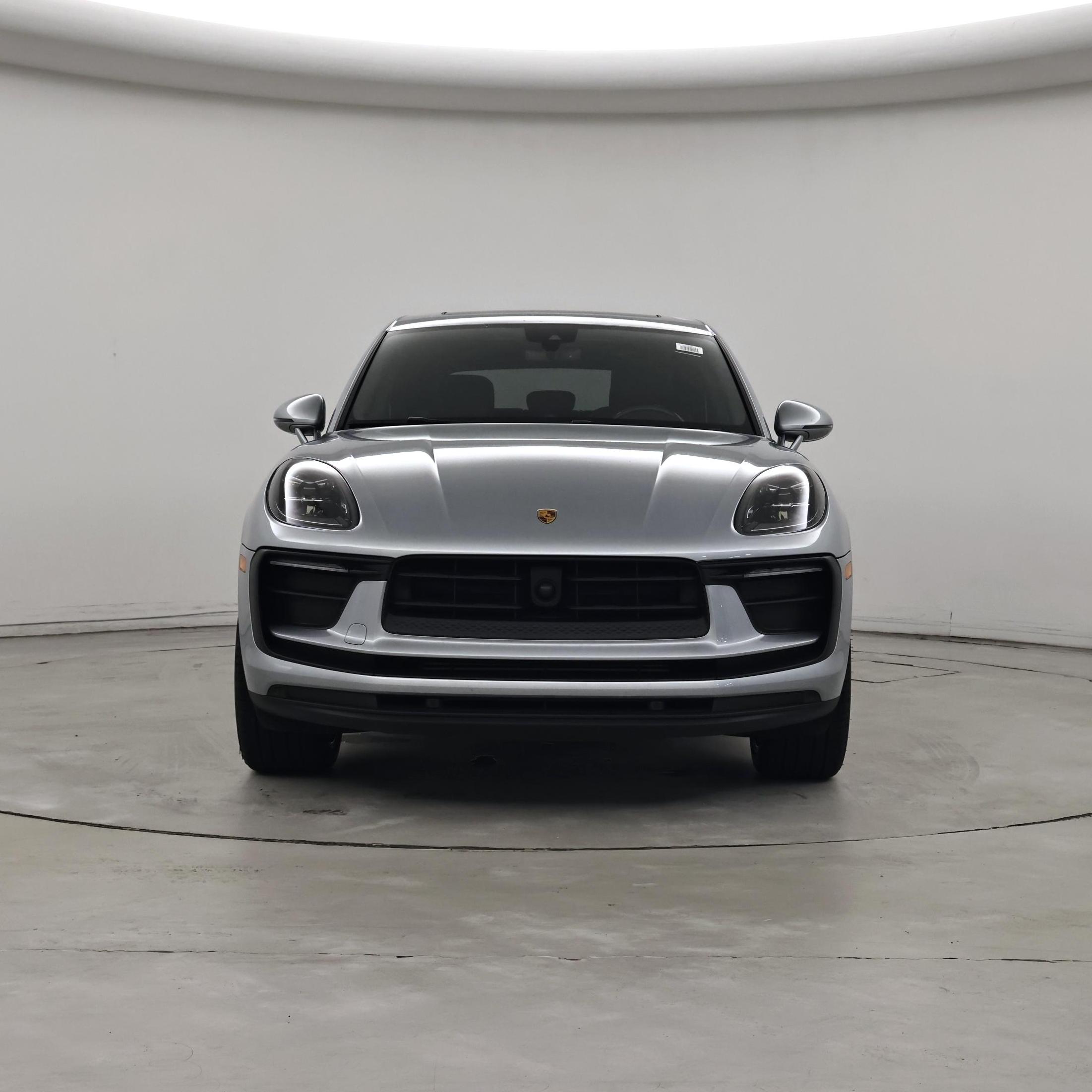 Thumbnail: 2023 Porsche Macan - 5