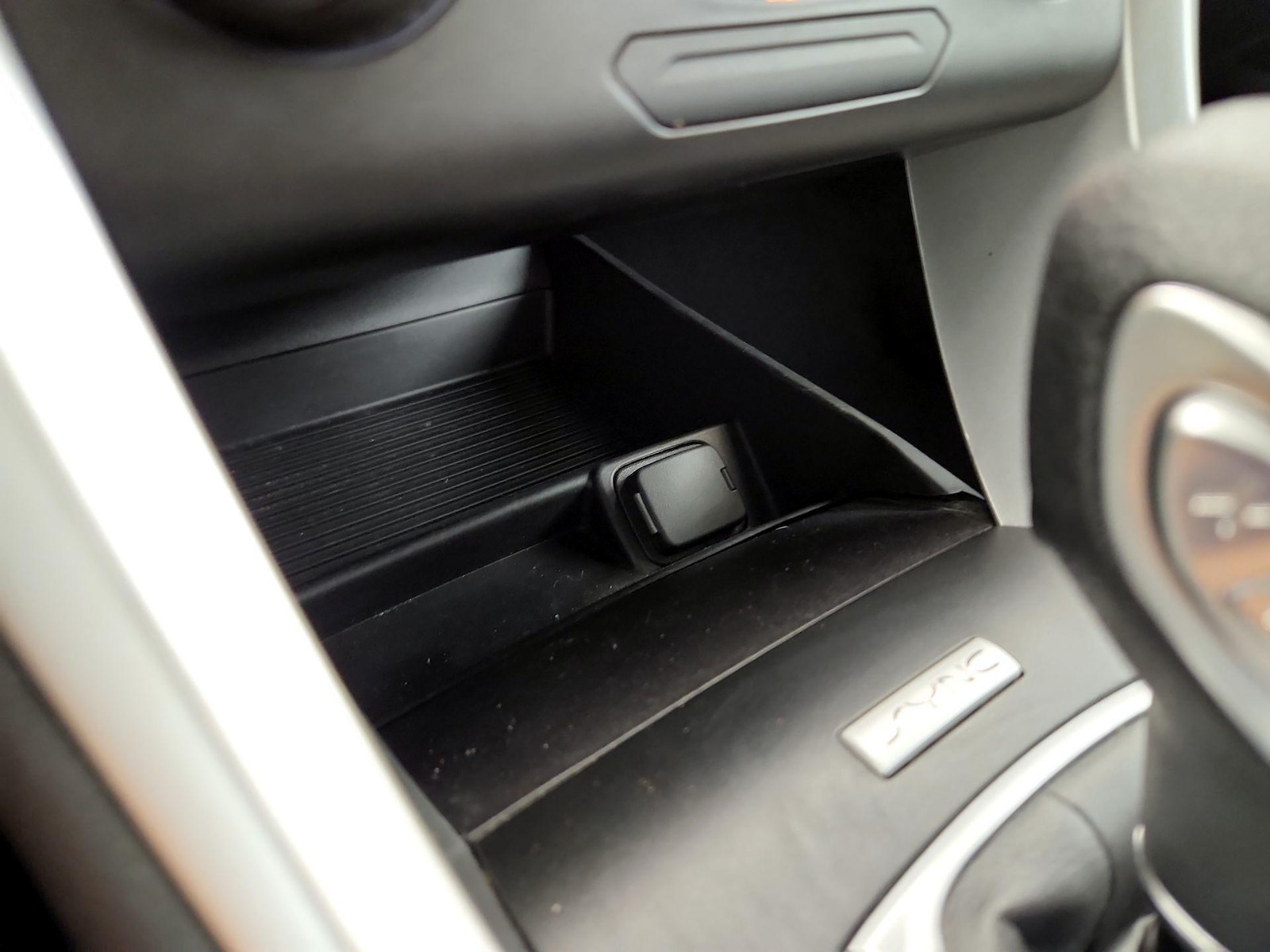 2016 Ford Fusion S - Photo 19