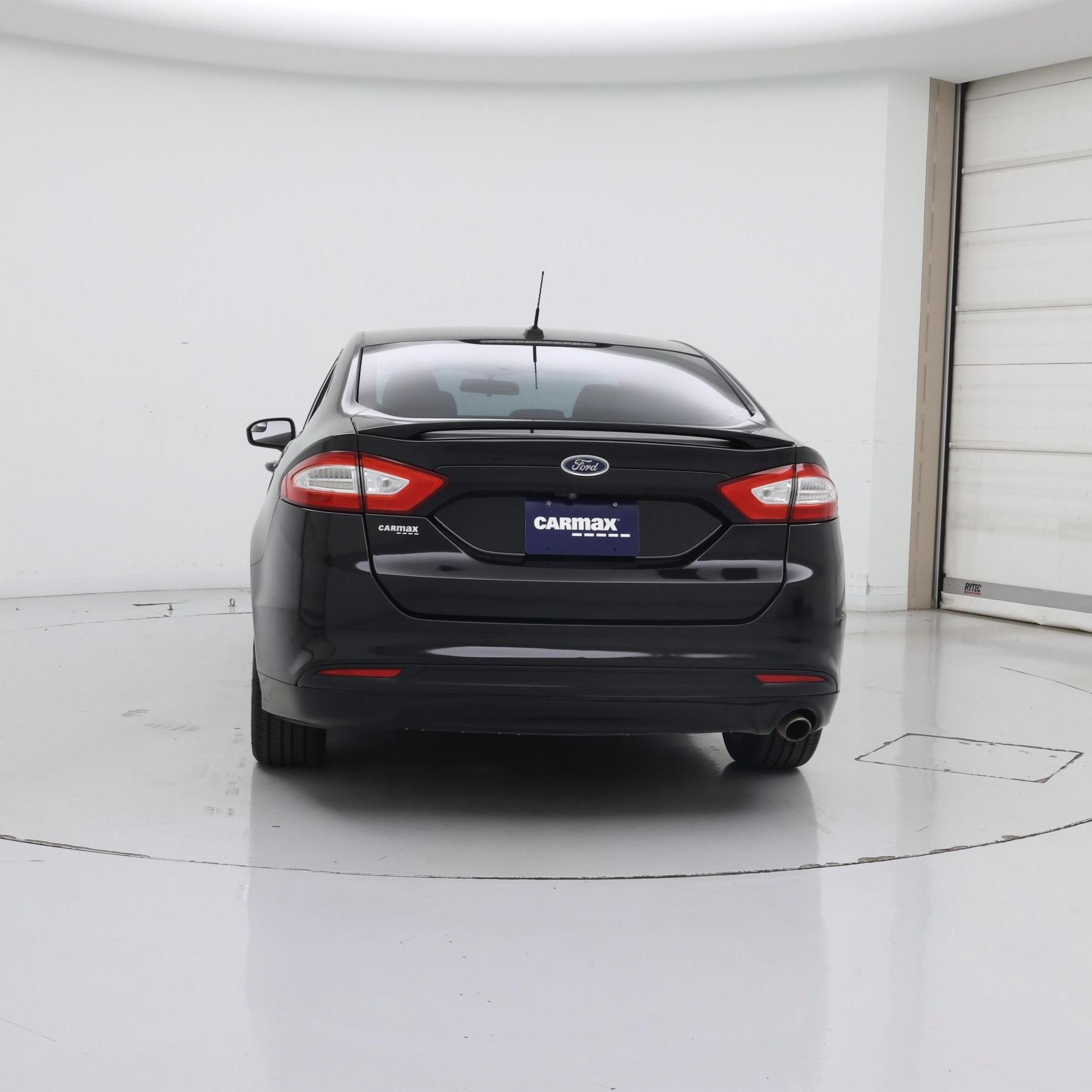 Thumbnail: 2016 Ford Fusion - 6