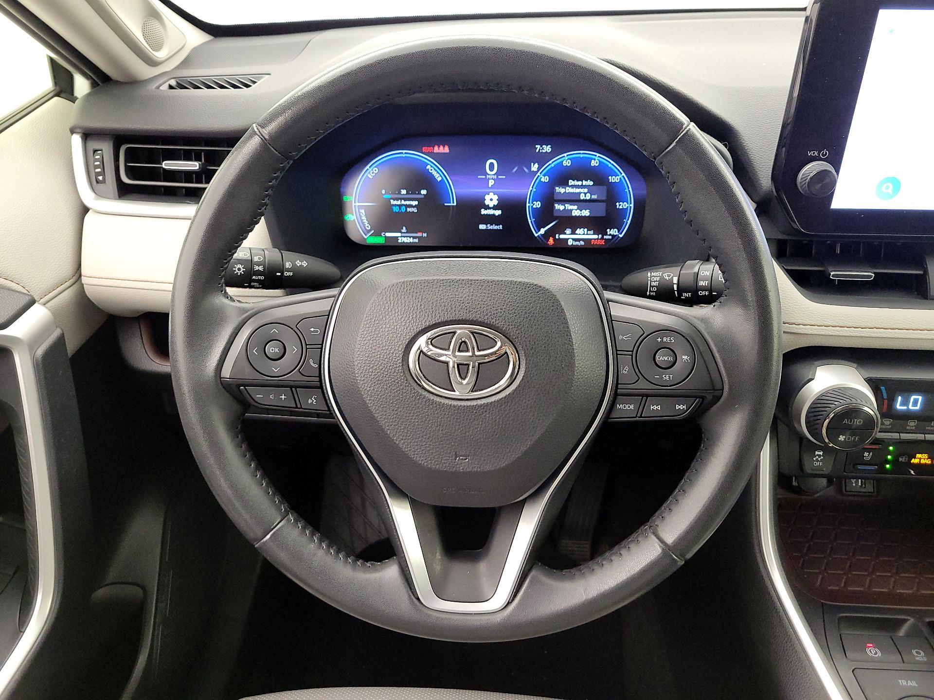 Thumbnail: 2023 Toyota RAV4 - 10