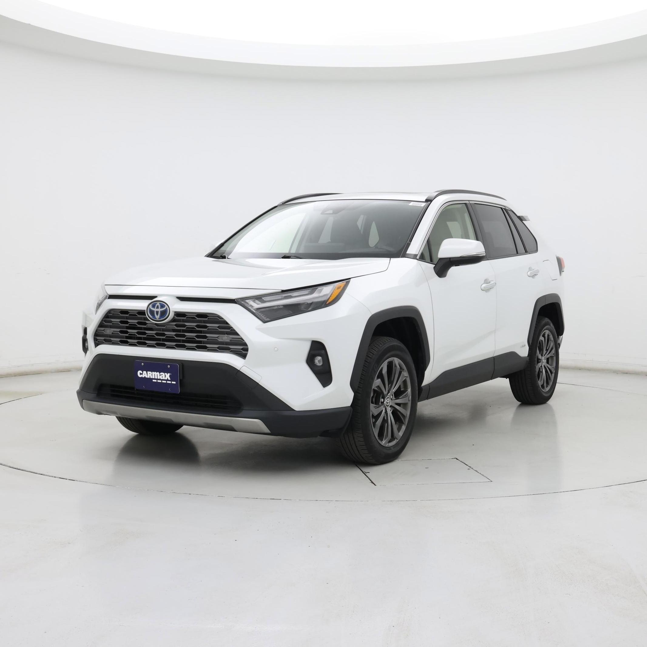Thumbnail: 2023 Toyota RAV4 - 4