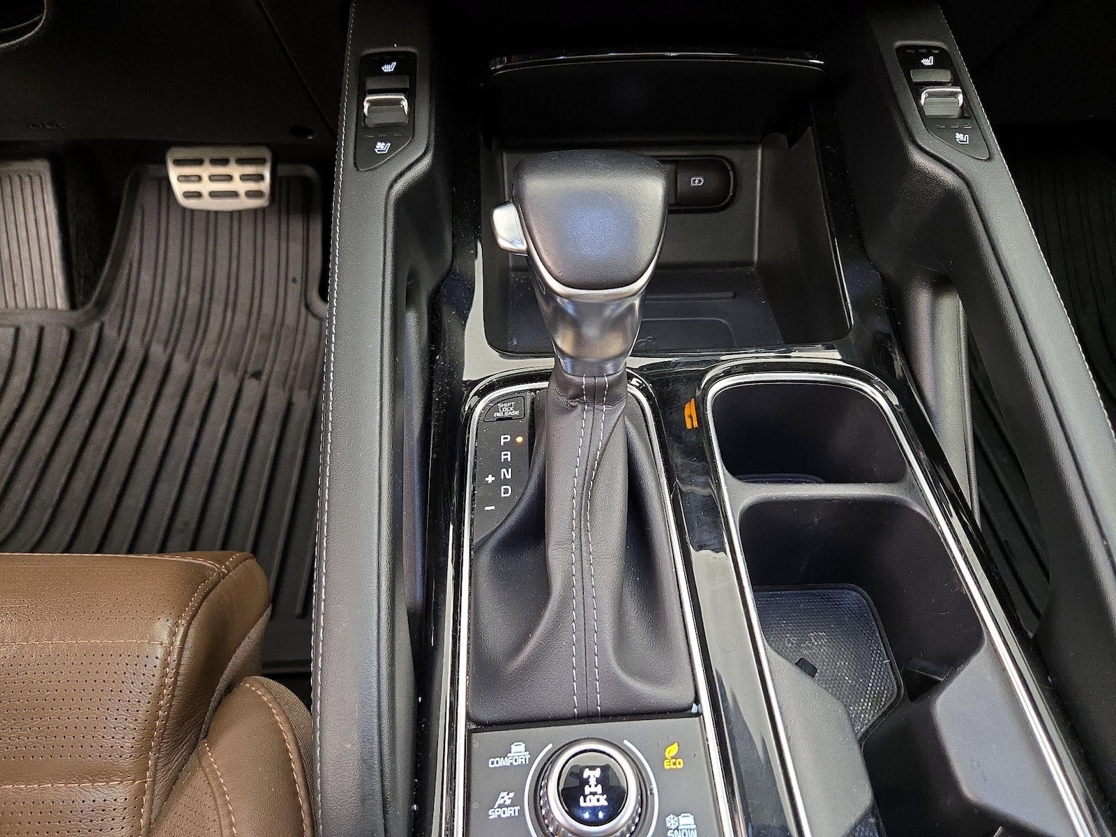 2022 Kia Telluride SX - Photo 19